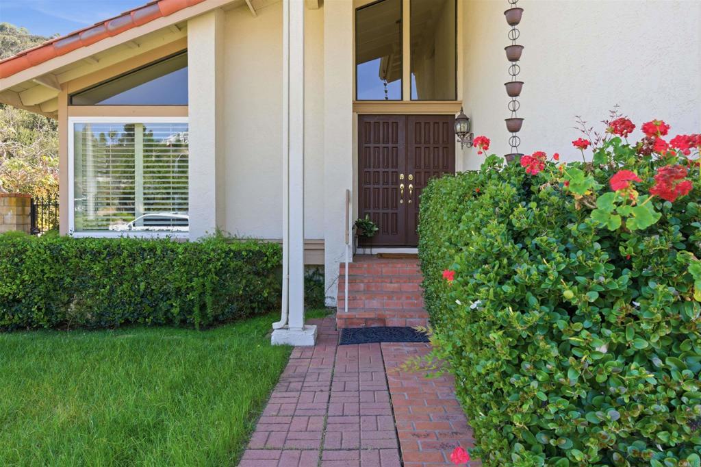 1066 Surrey Drive