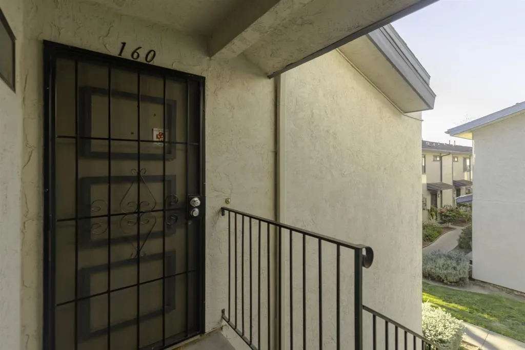 12650 Lakeshore Dr Unit 160