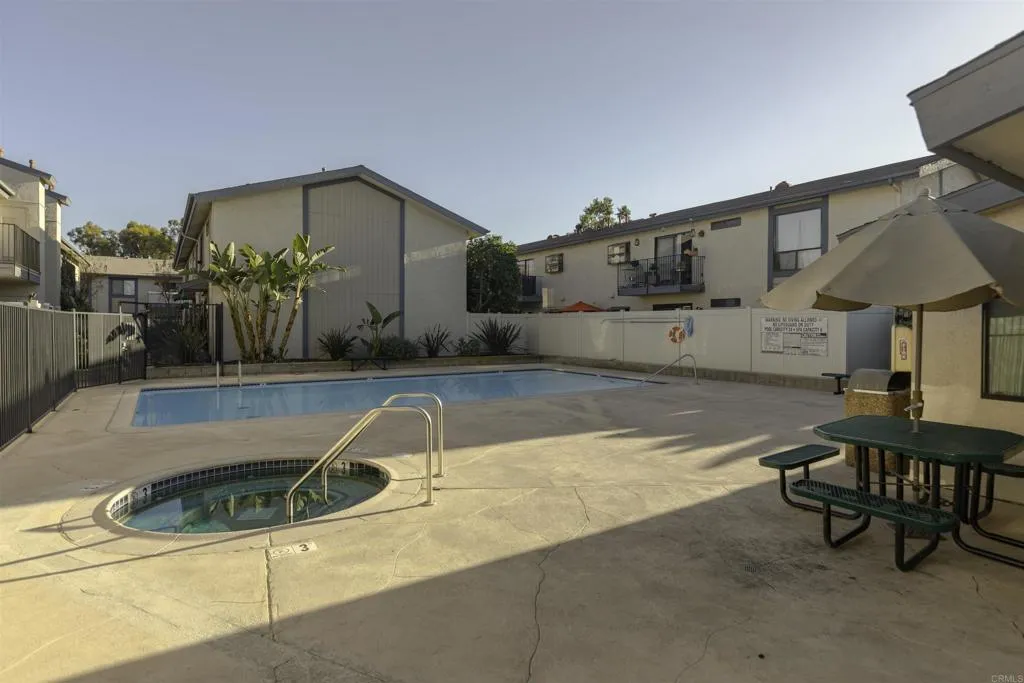 12650 Lakeshore Dr Unit 160