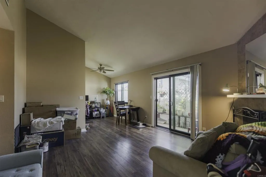 12650 Lakeshore Dr Unit 160