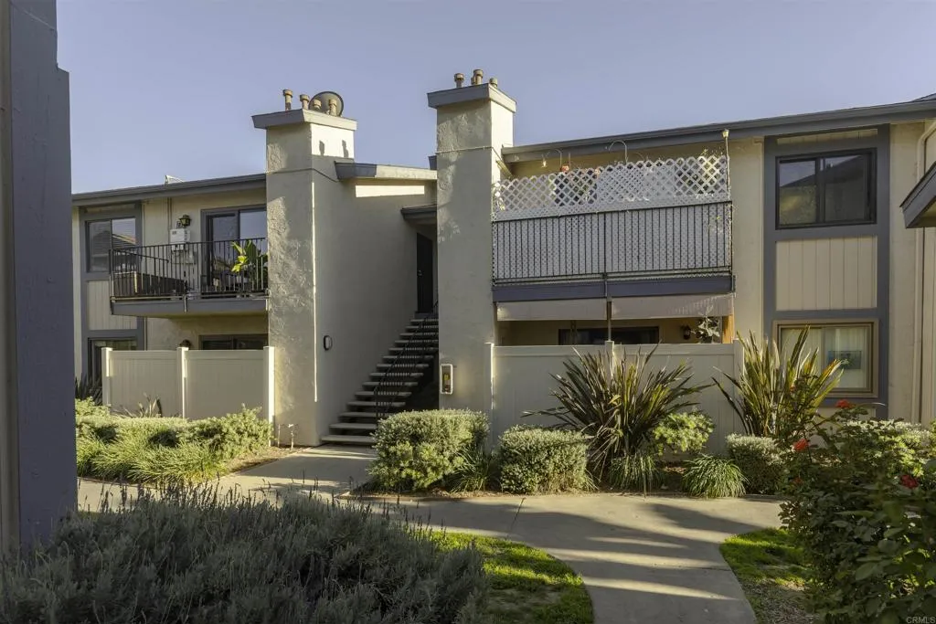 12650 Lakeshore Dr Unit 160