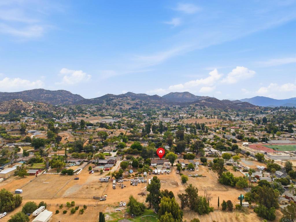 646 El Rancho Dr