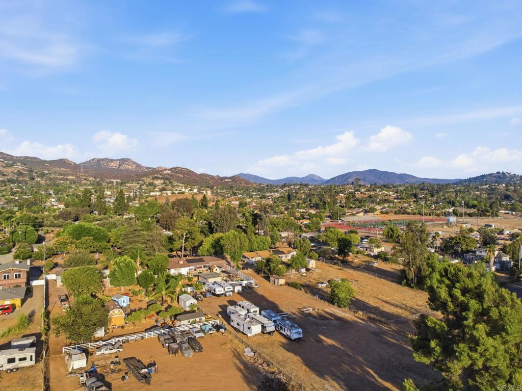 646 El Rancho Dr