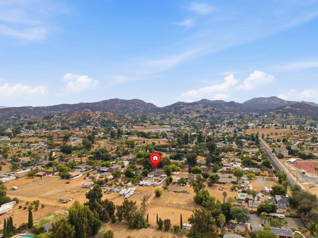 646 El Rancho Dr