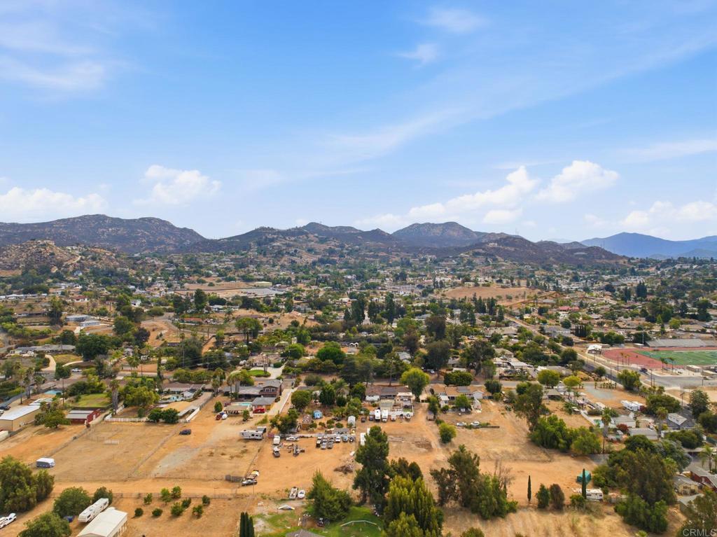 646 El Rancho Dr