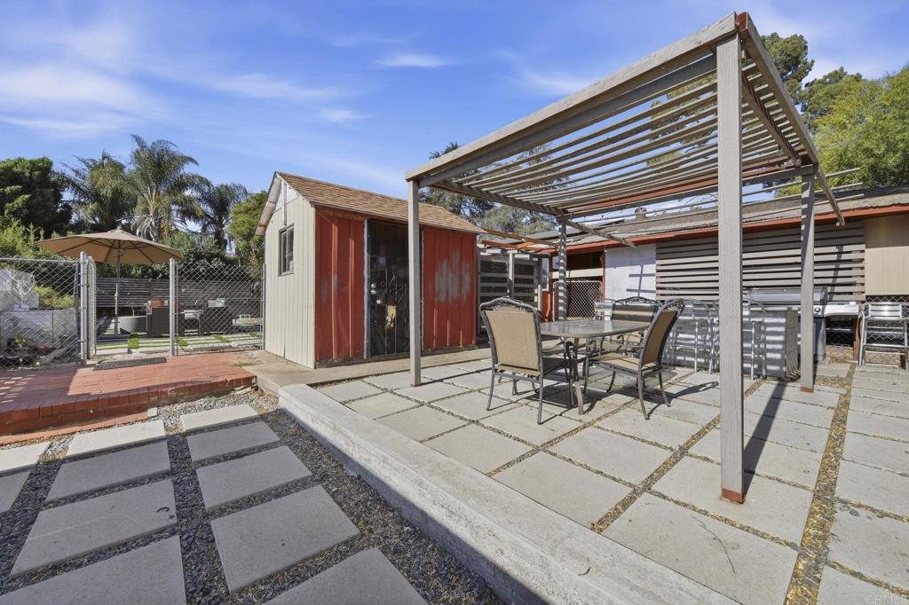 646 El Rancho Dr