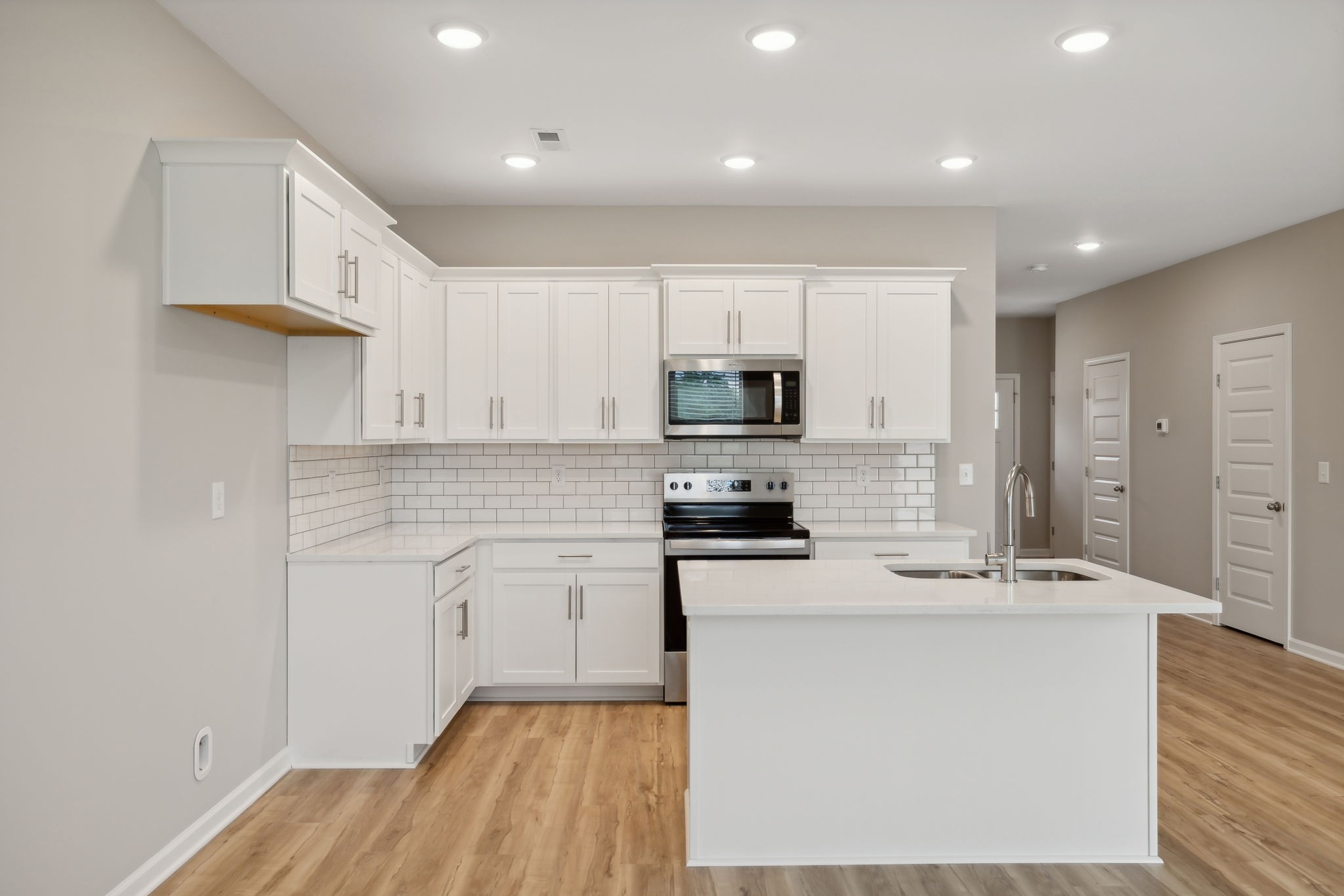 311 Carver Connection