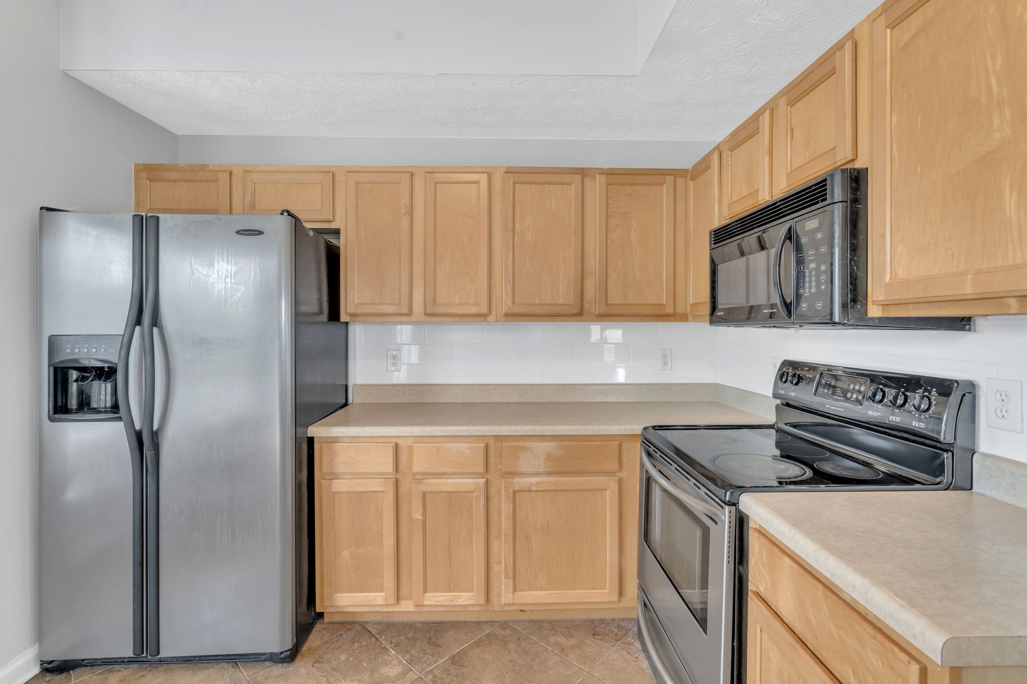 120 Claybrook Ln