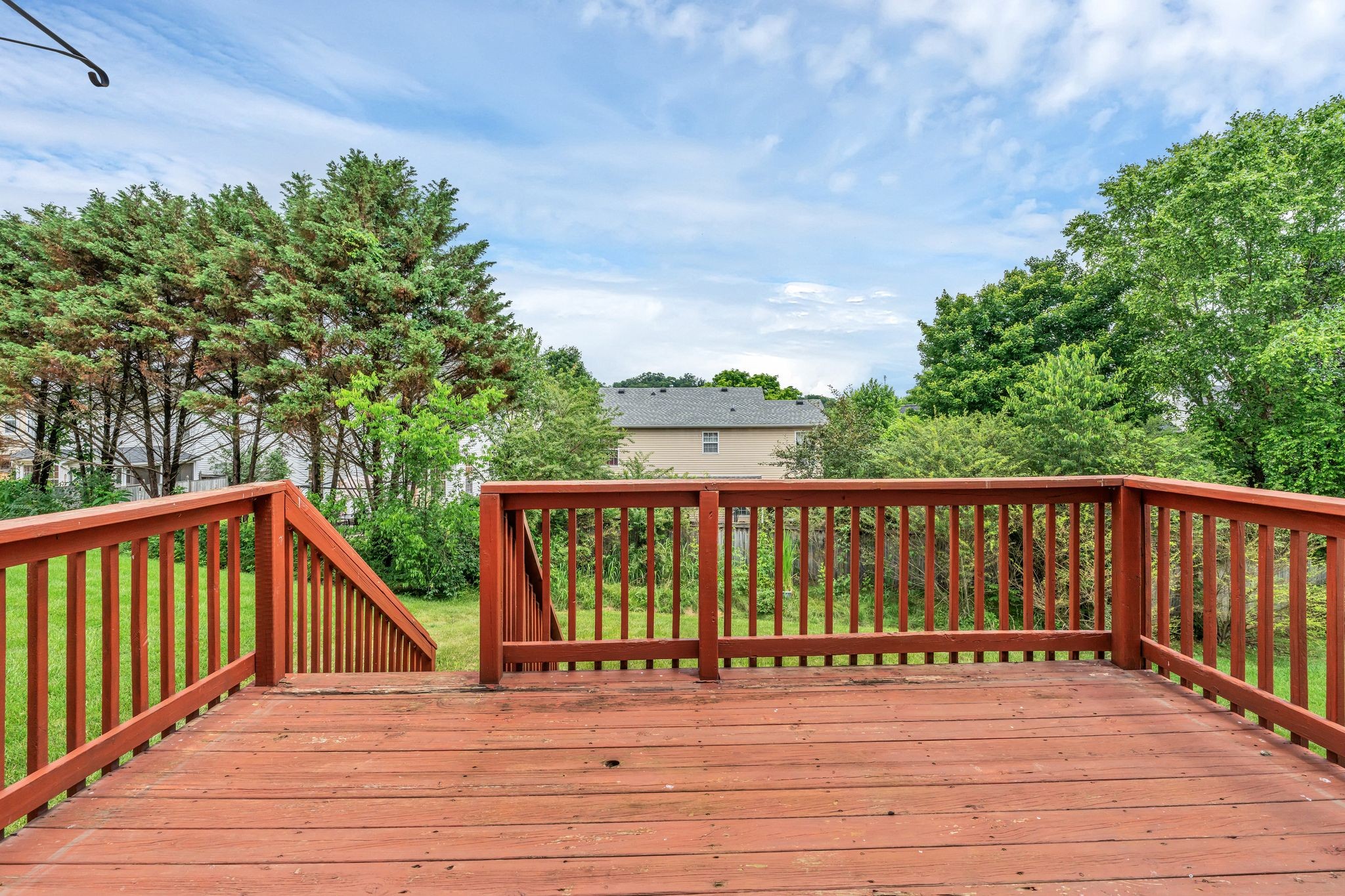 120 Claybrook Ln