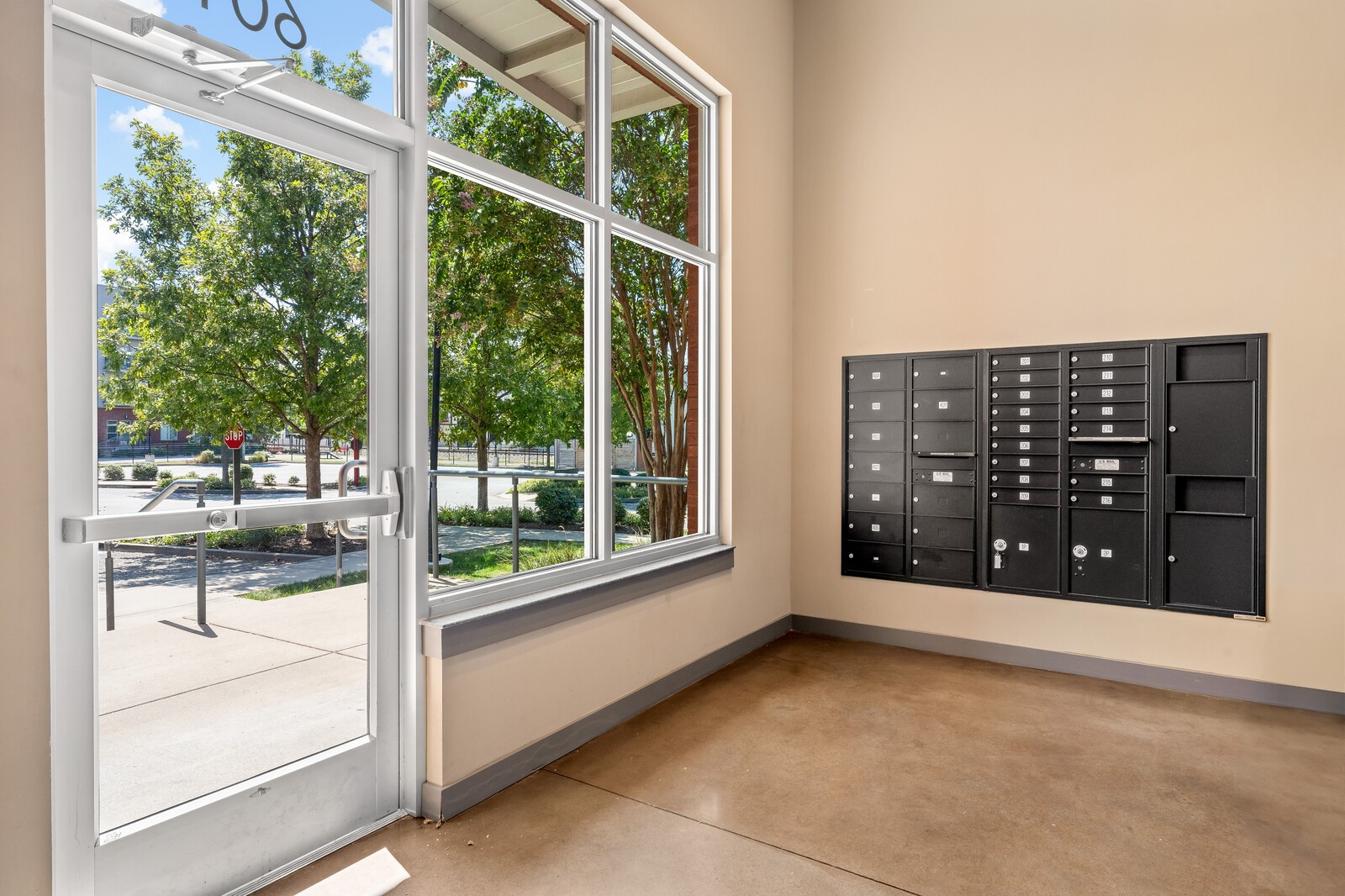 601 Sylvan Heights Way Unit: 211