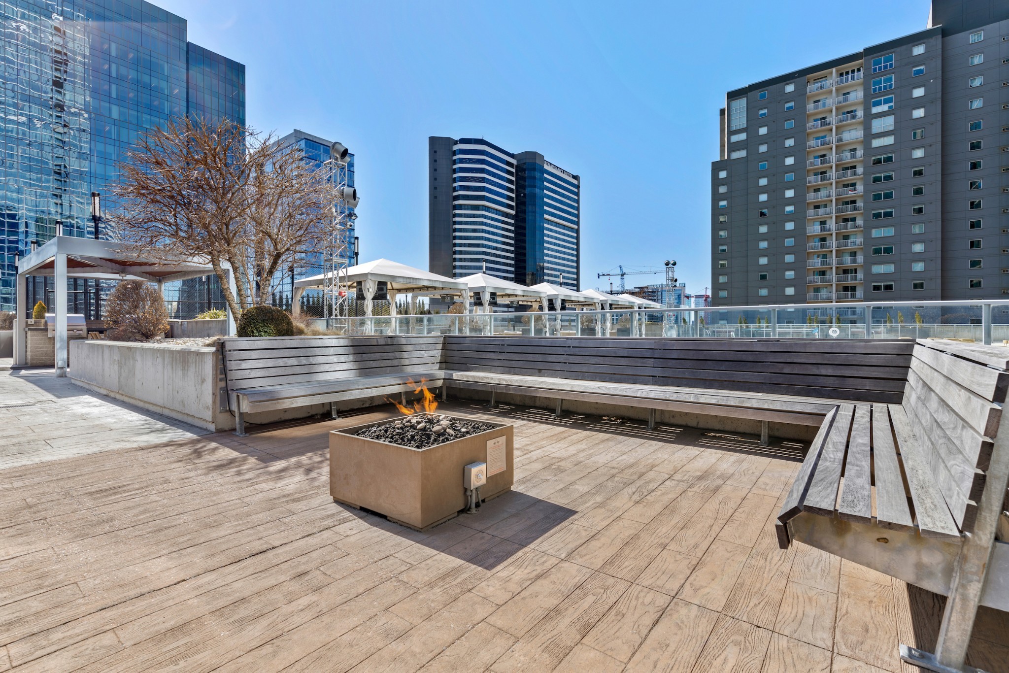 515 Church St Unit: 3102