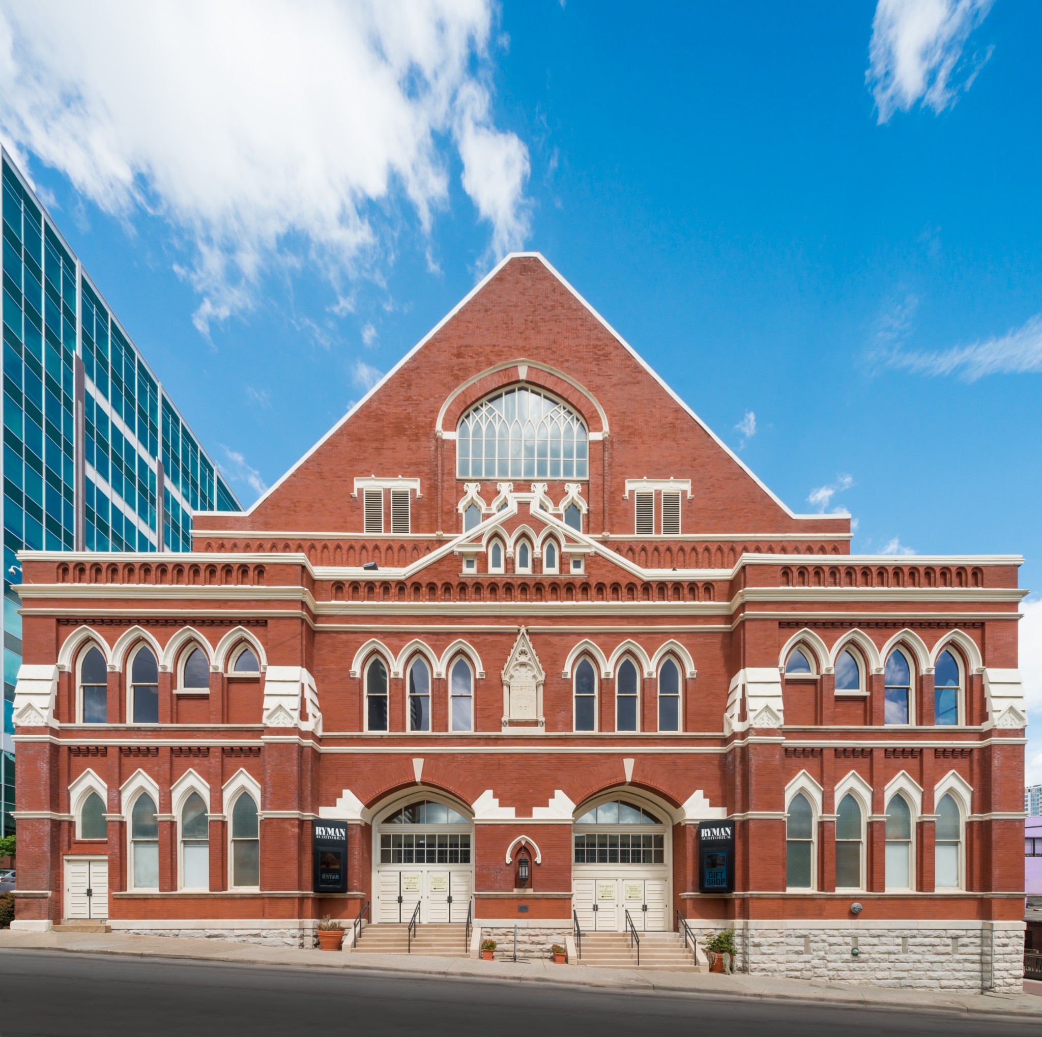 515 Church St Unit: 3102