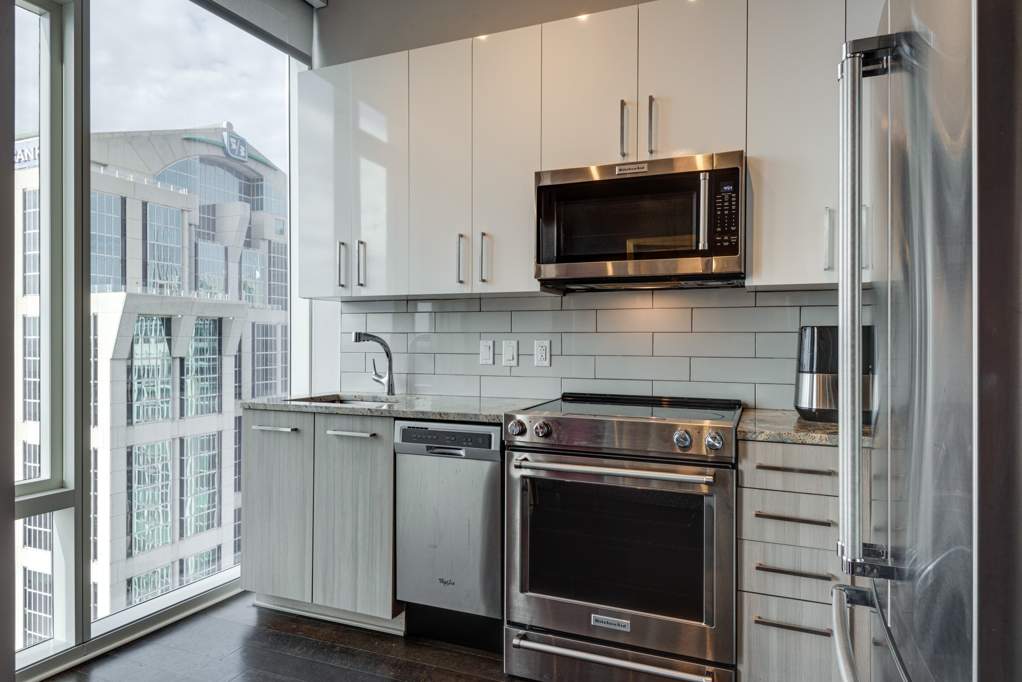 515 Church St Unit: 3102
