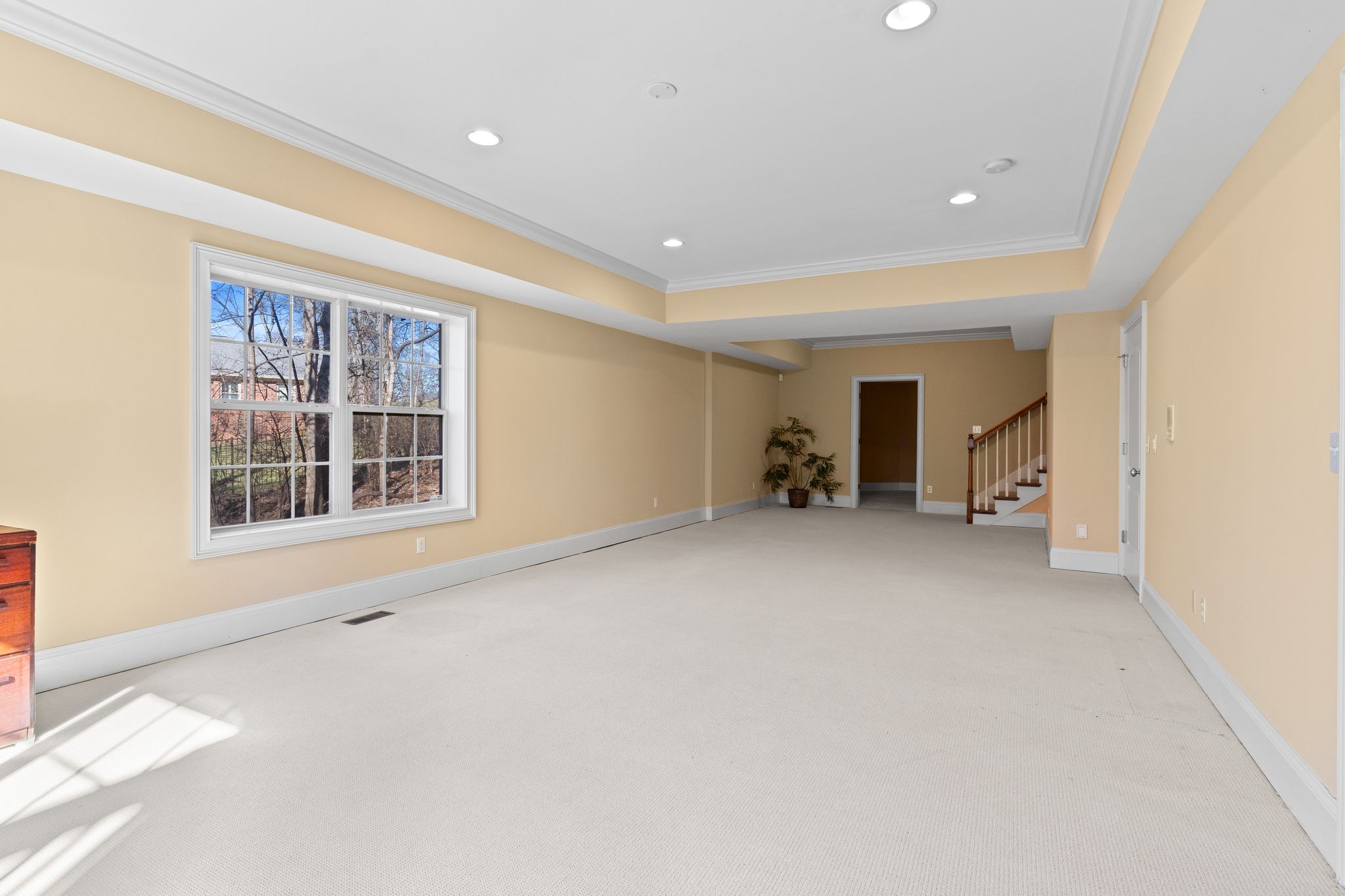 6016 Woodland Hills Dr