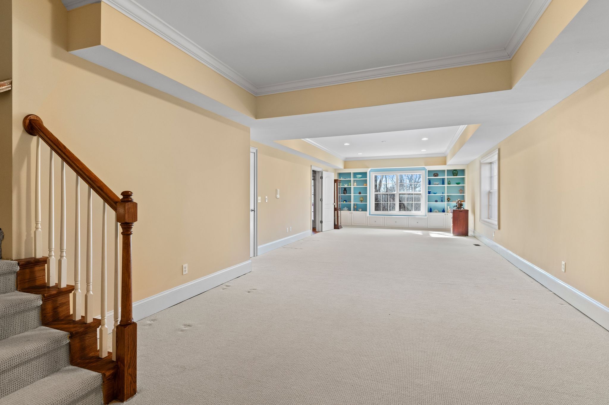 6016 Woodland Hills Dr