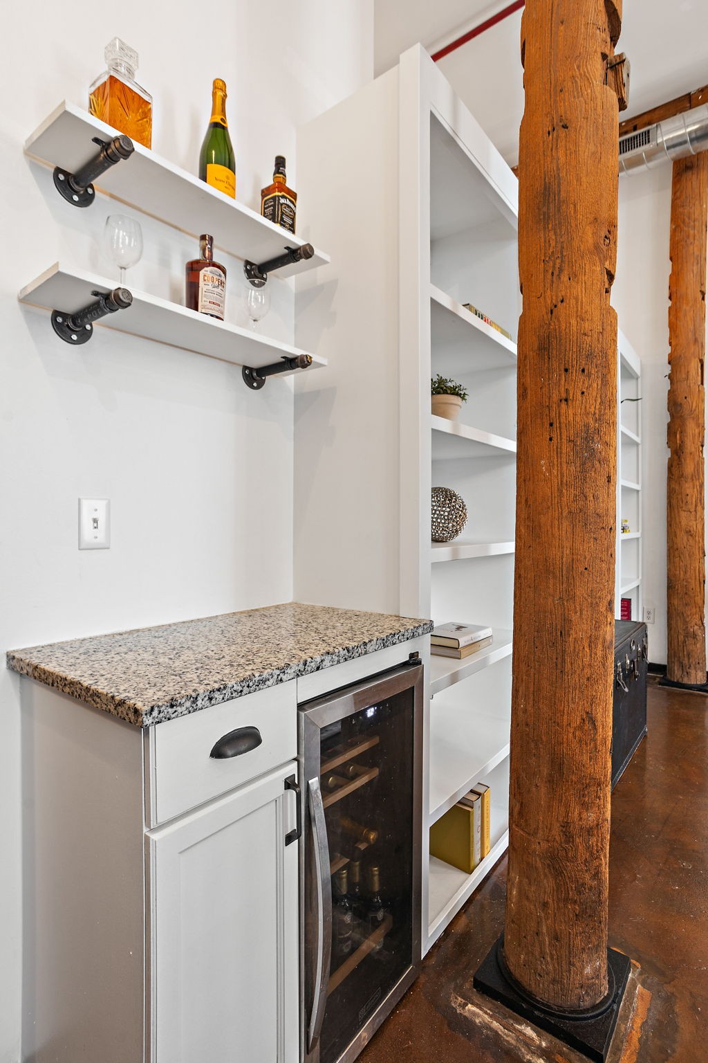 1350 Rosa L Parks Blvd Unit: 255