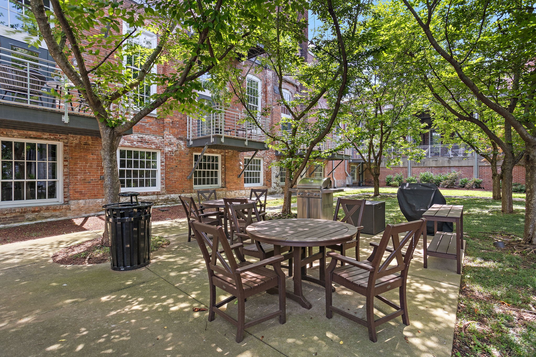 1350 Rosa L Parks Blvd Unit: 255