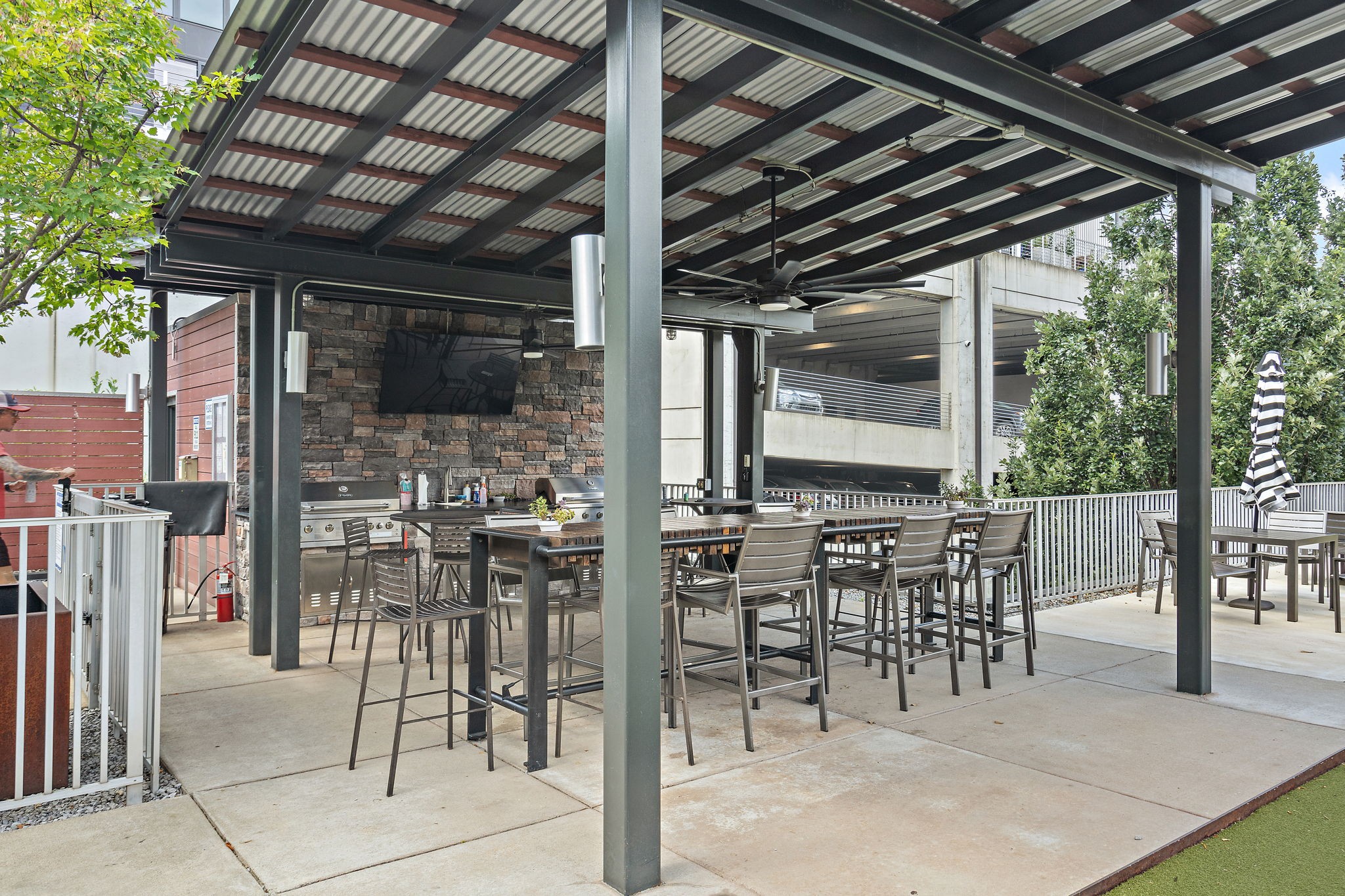 1350 Rosa L Parks Blvd Unit: 255