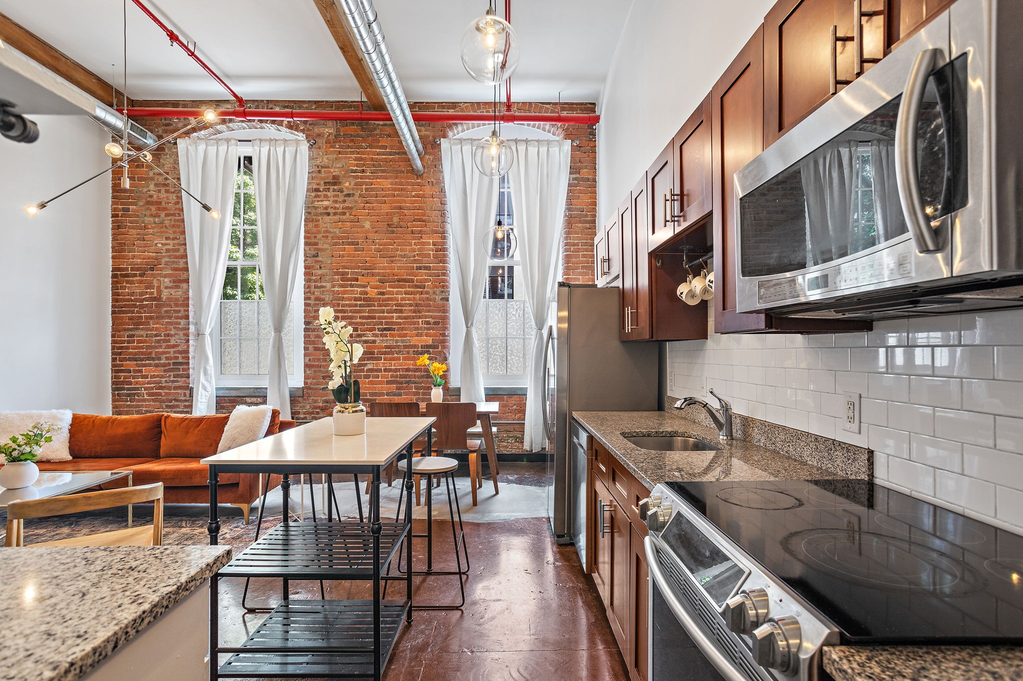 1350 Rosa L Parks Blvd Unit: 255