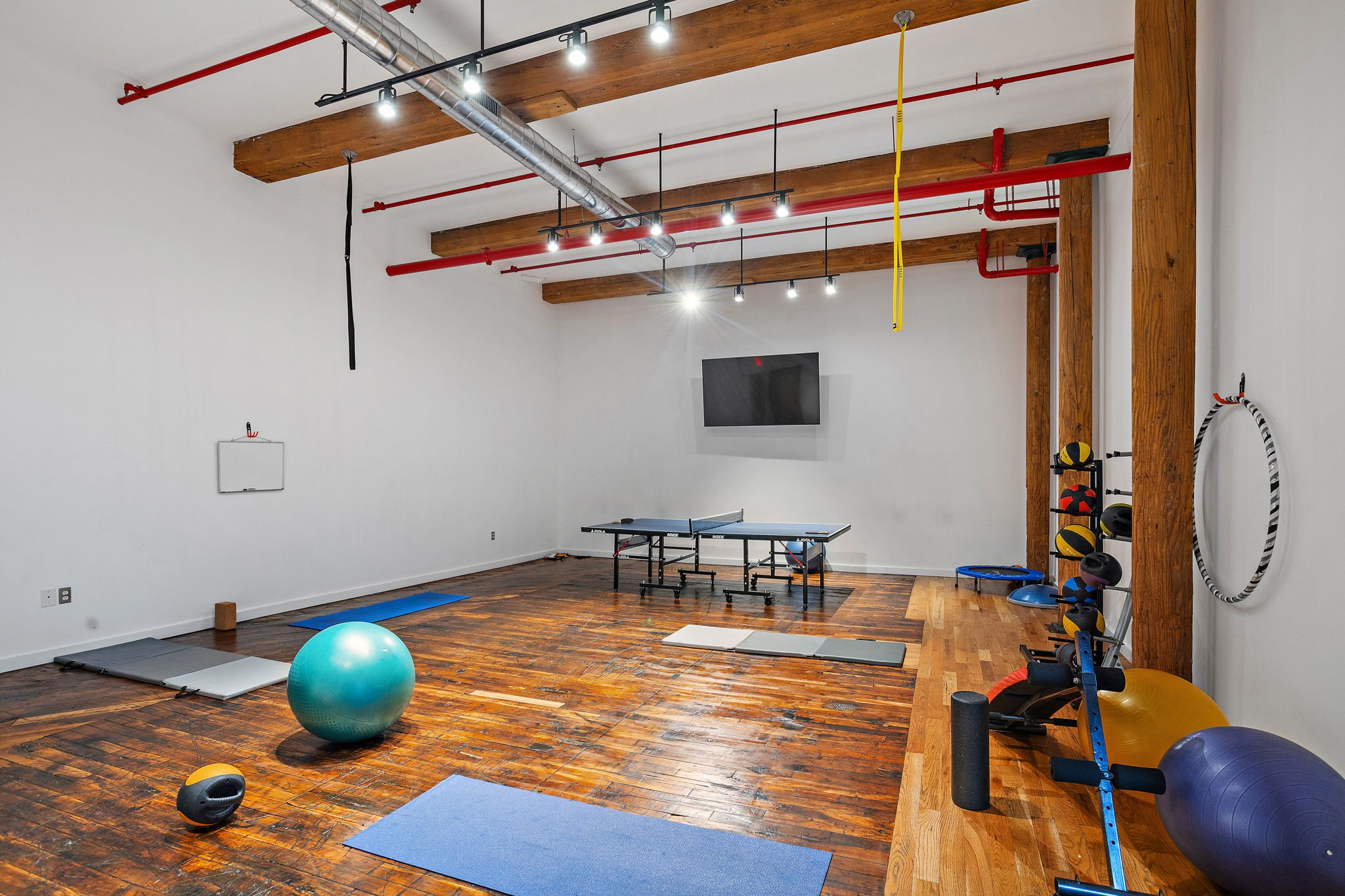 1350 Rosa L Parks Blvd Unit: 255