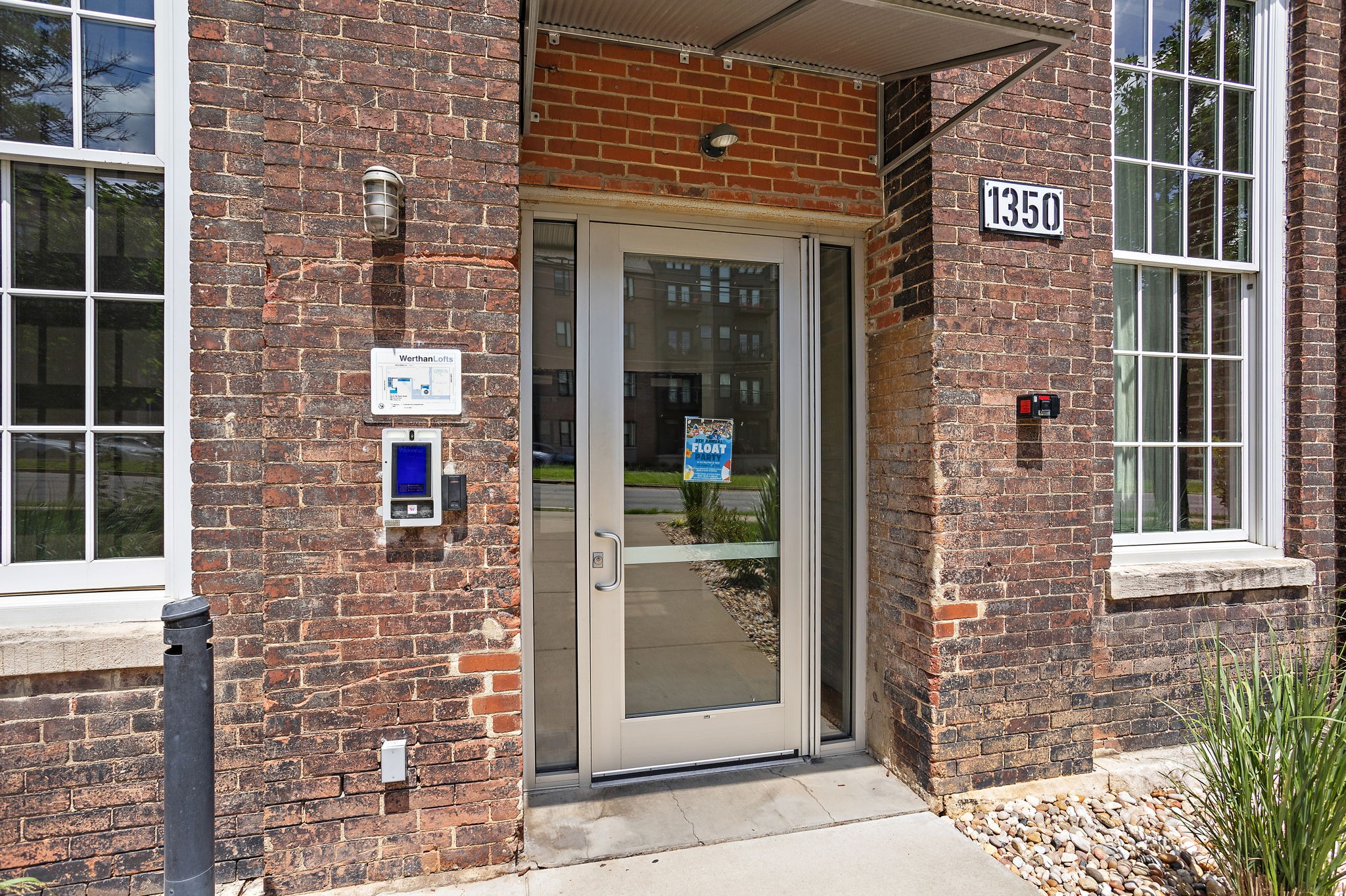 1350 Rosa L Parks Blvd Unit: 255