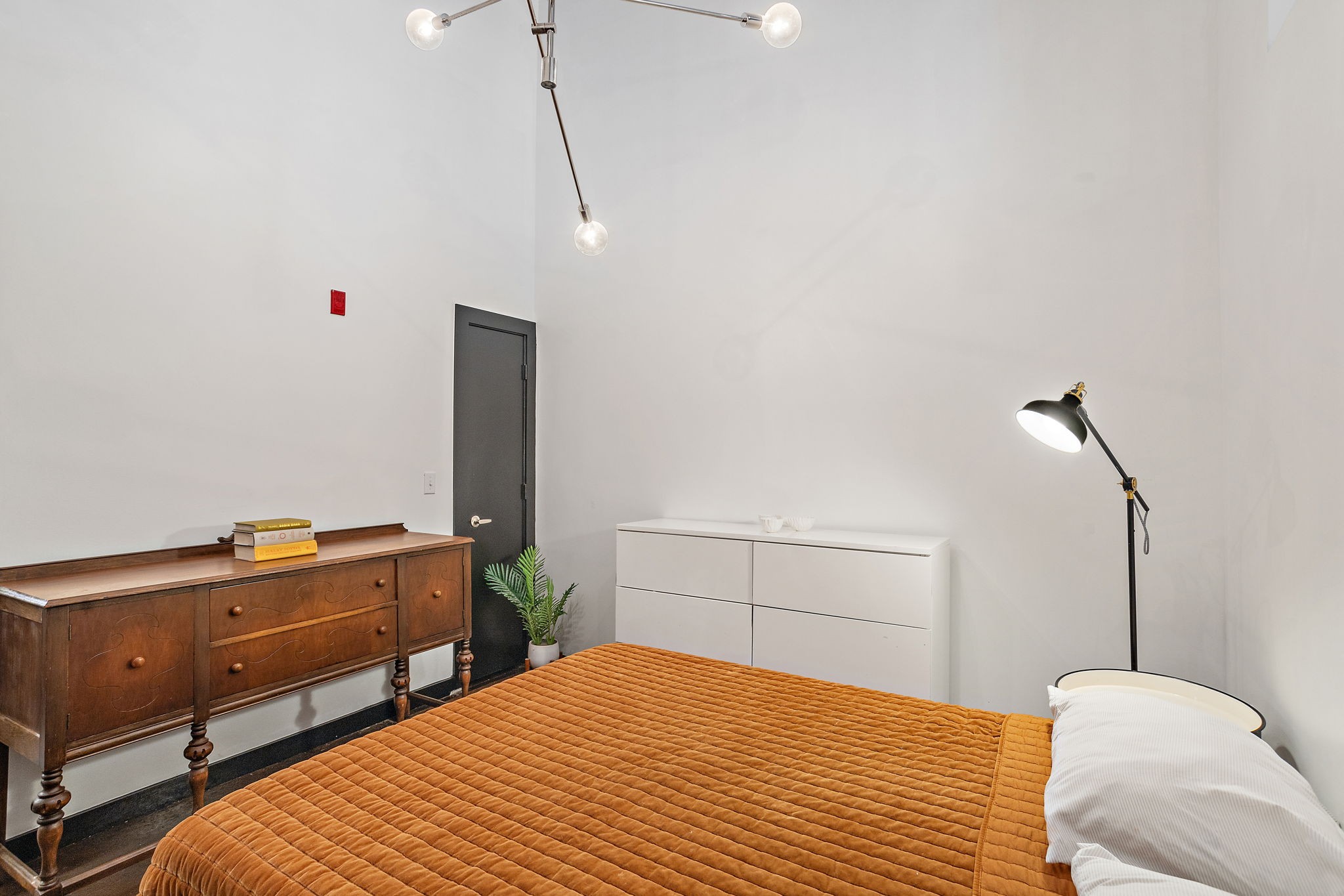 1350 Rosa L Parks Blvd Unit: 255