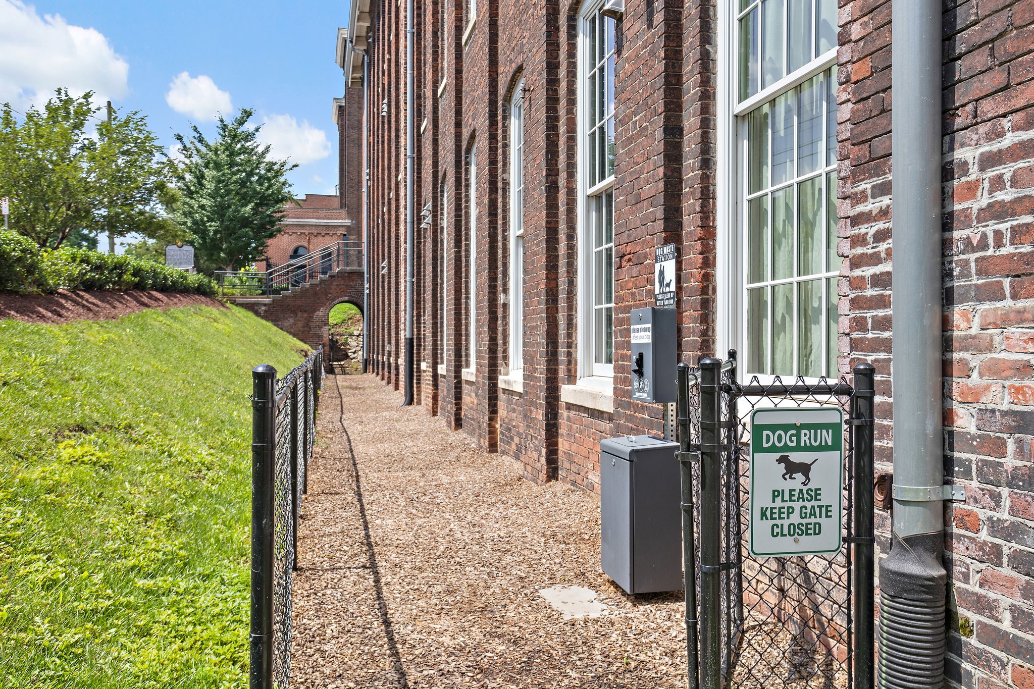 1350 Rosa L Parks Blvd Unit: 255