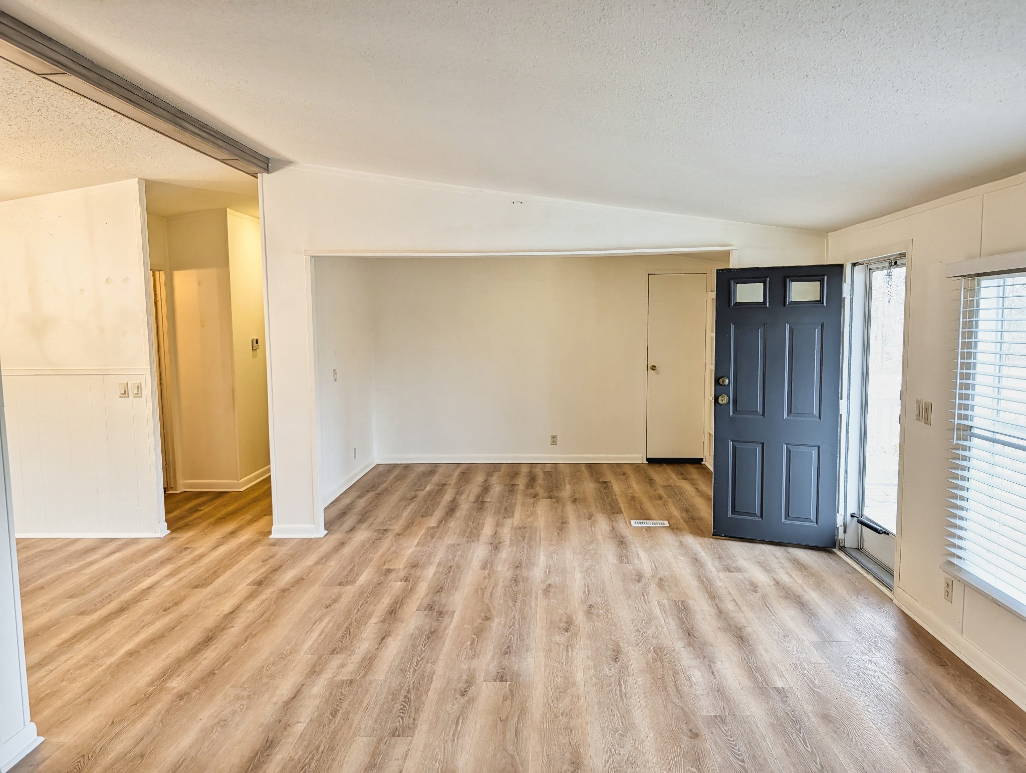 5674 Bending Chestnut Rd