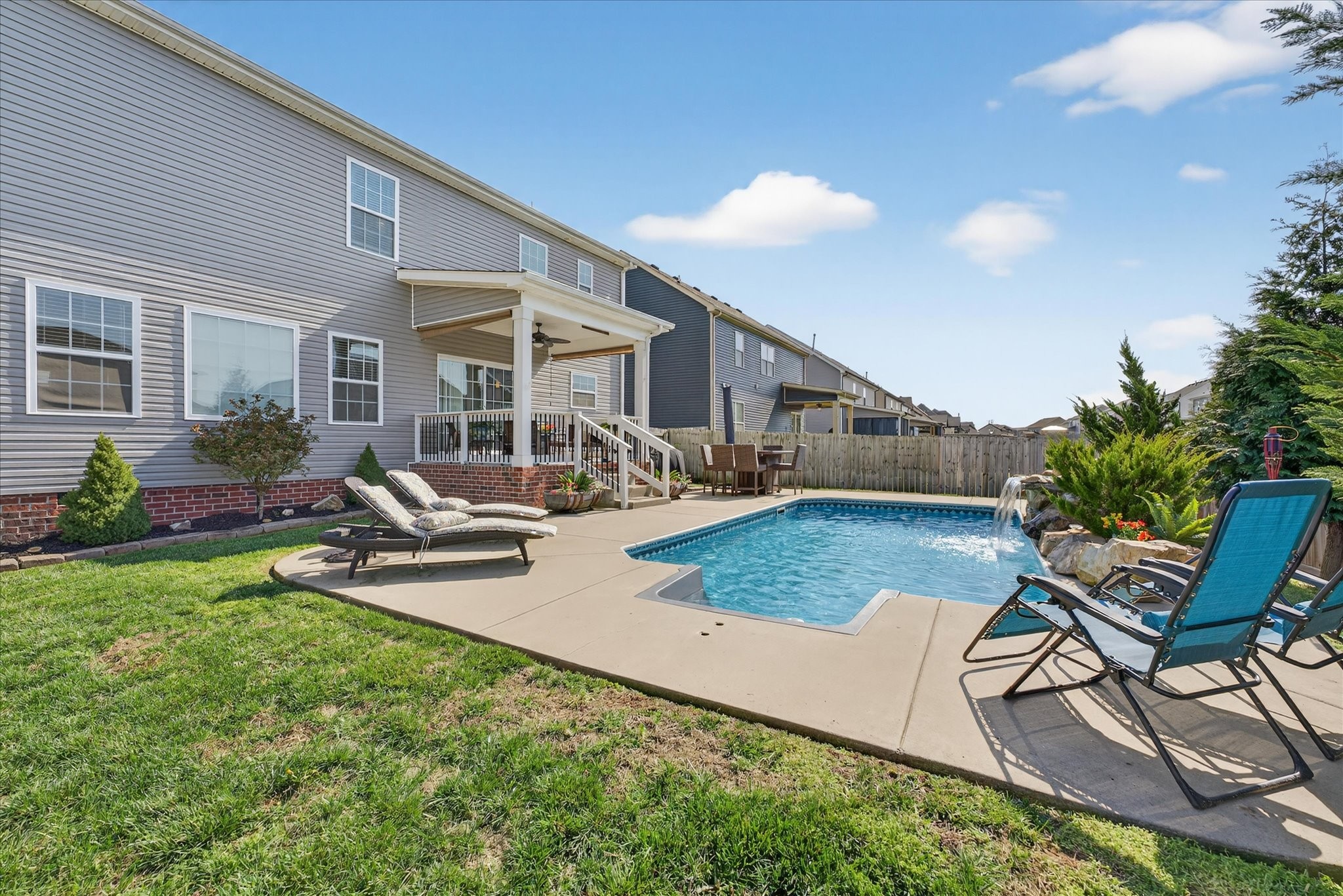 1350 Millet Dr