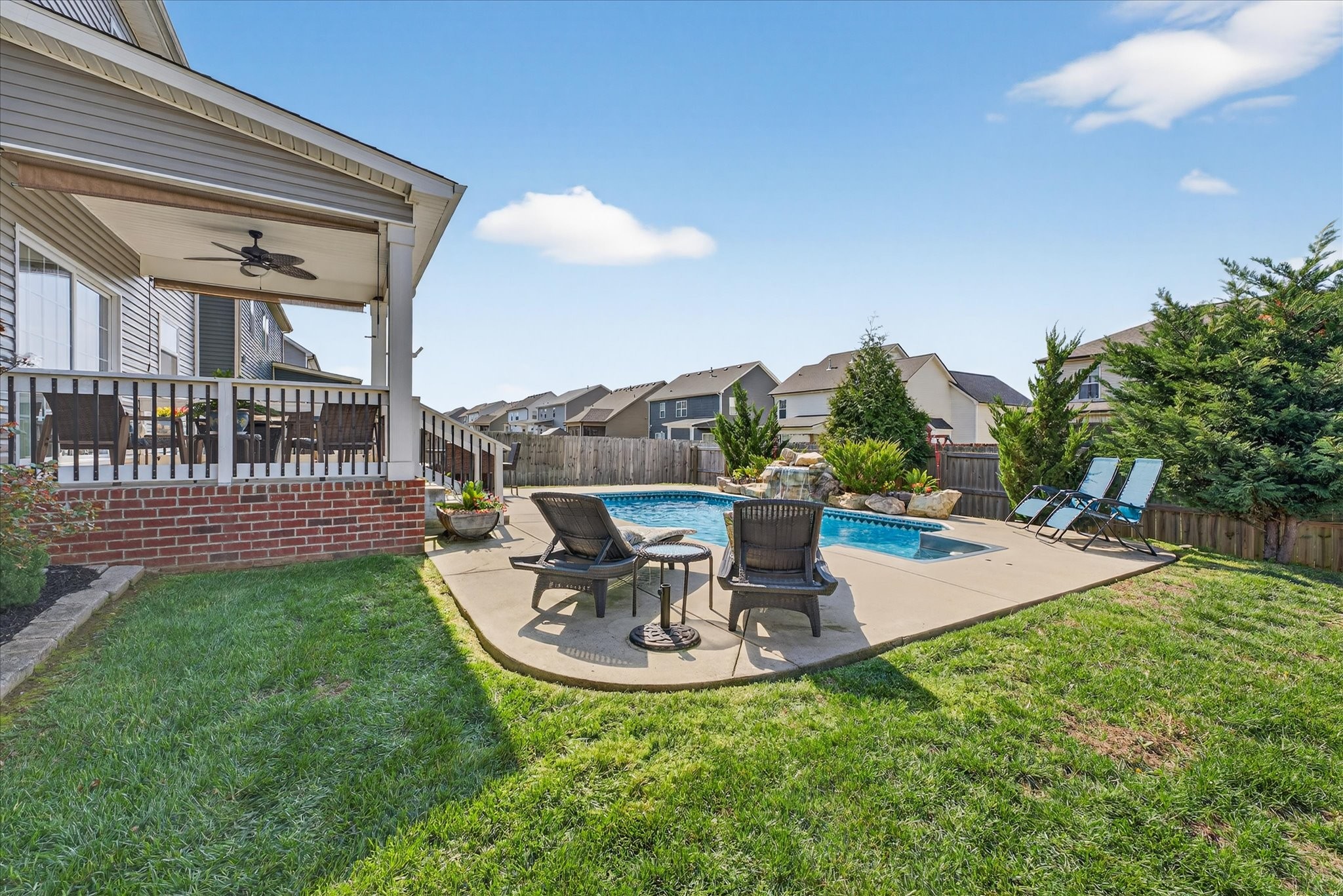 1350 Millet Dr