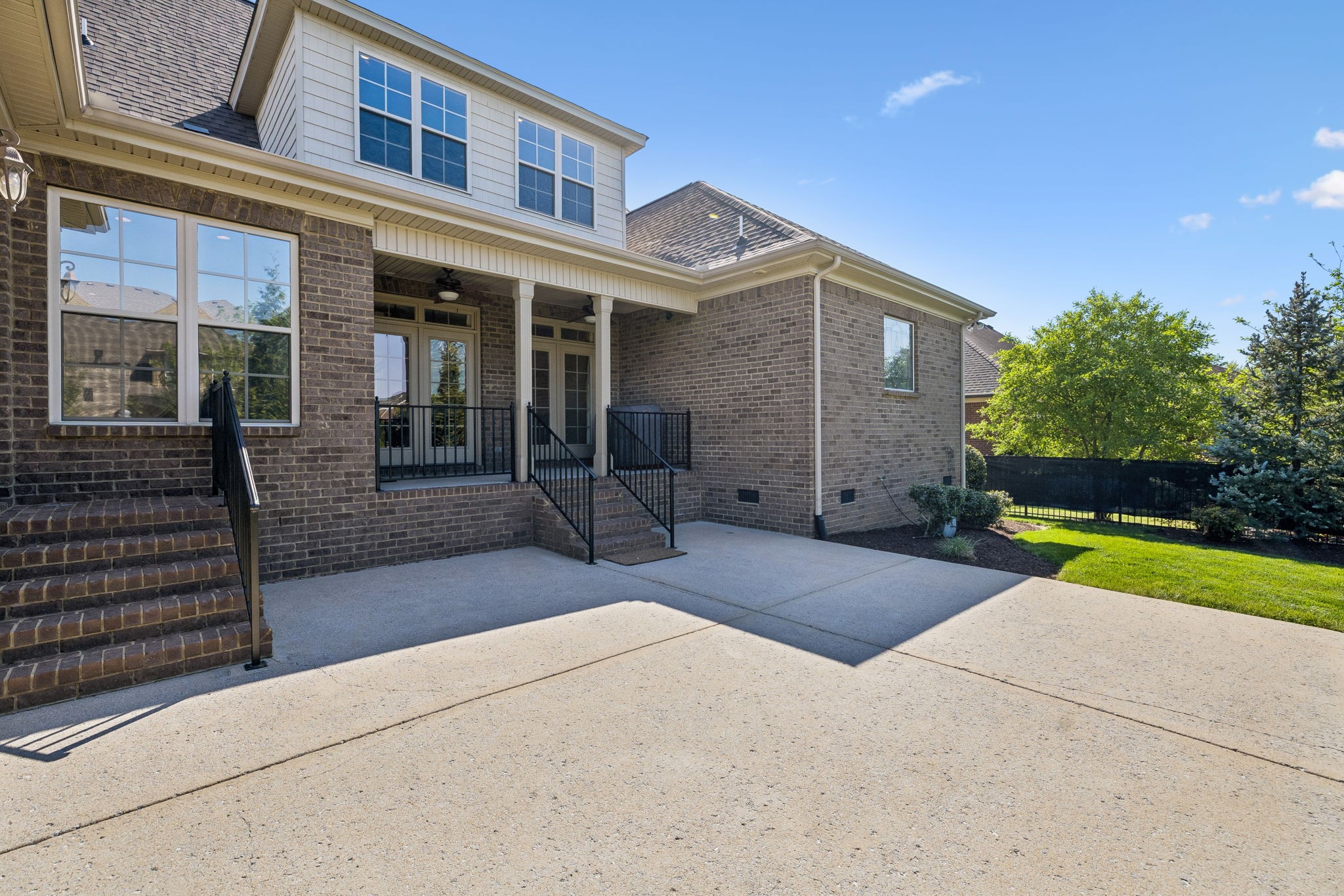 621 Gardenia Way