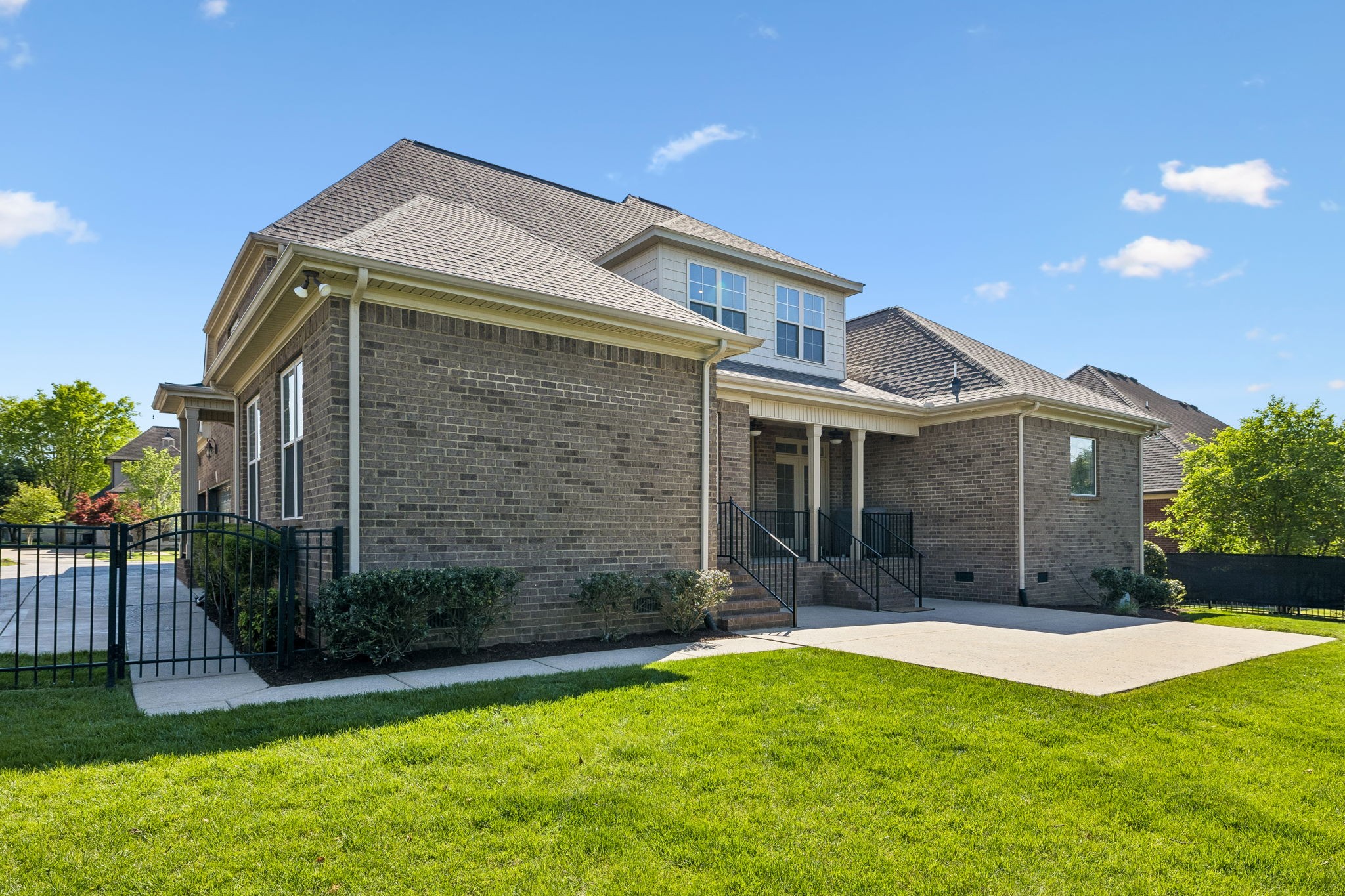 621 Gardenia Way