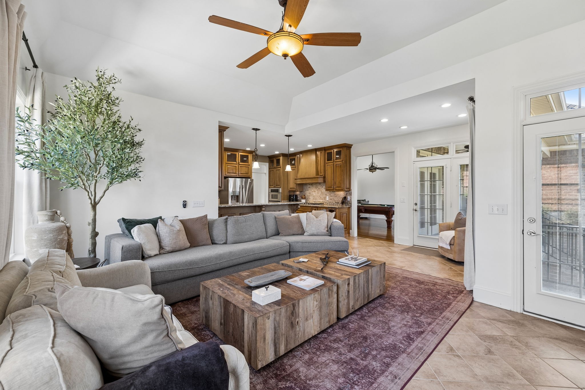 621 Gardenia Way