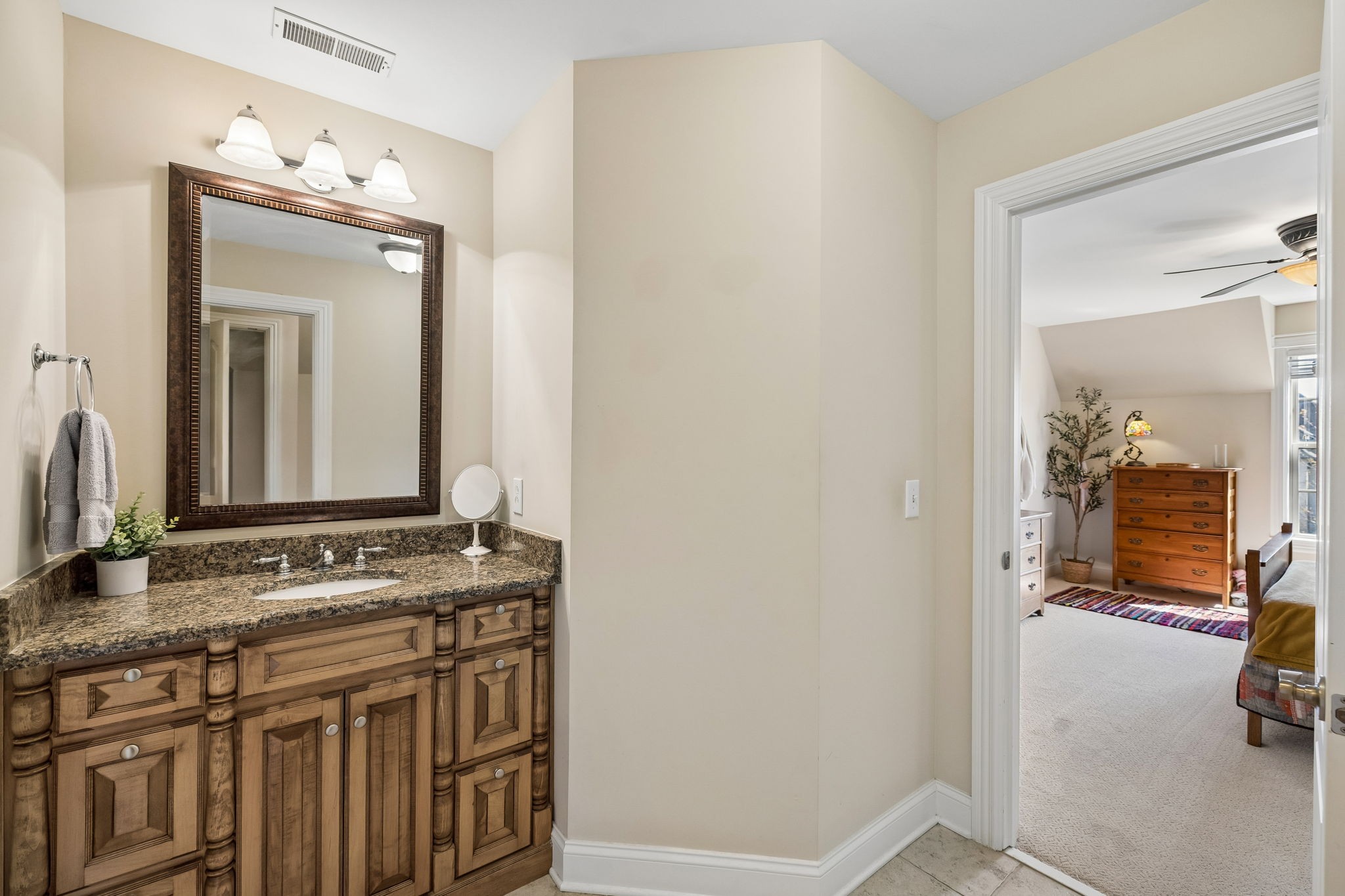 621 Gardenia Way