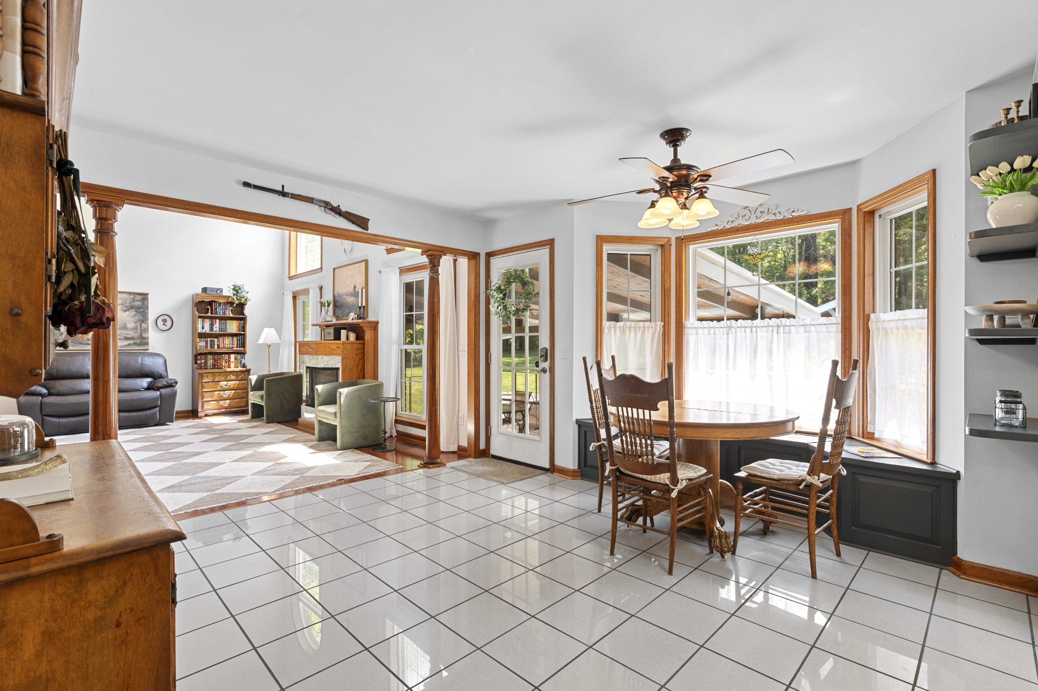 4575 Yates Rd