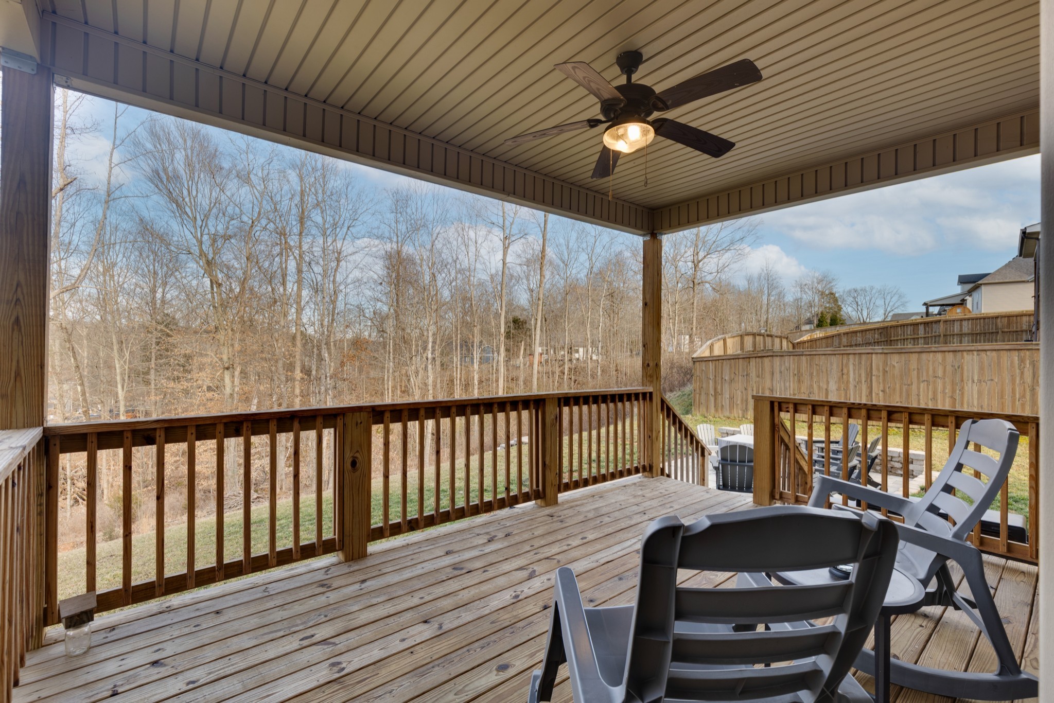 225 Penelope Ln