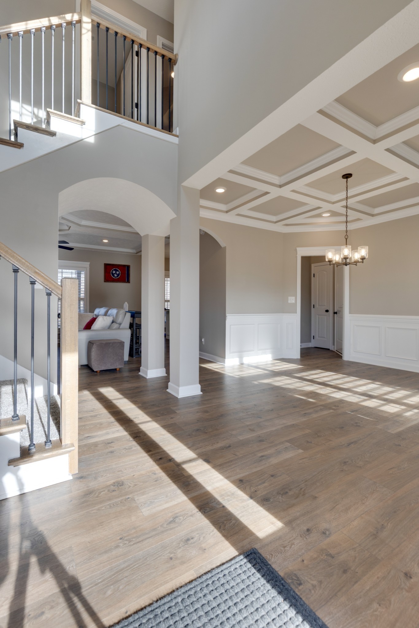 225 Penelope Ln