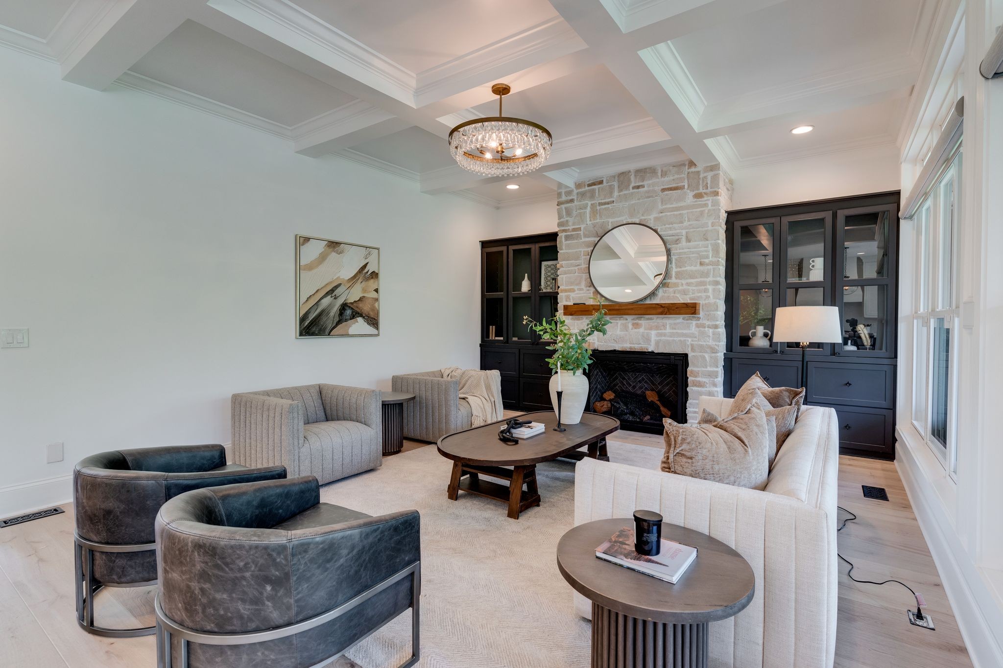 701 Springlake Dr