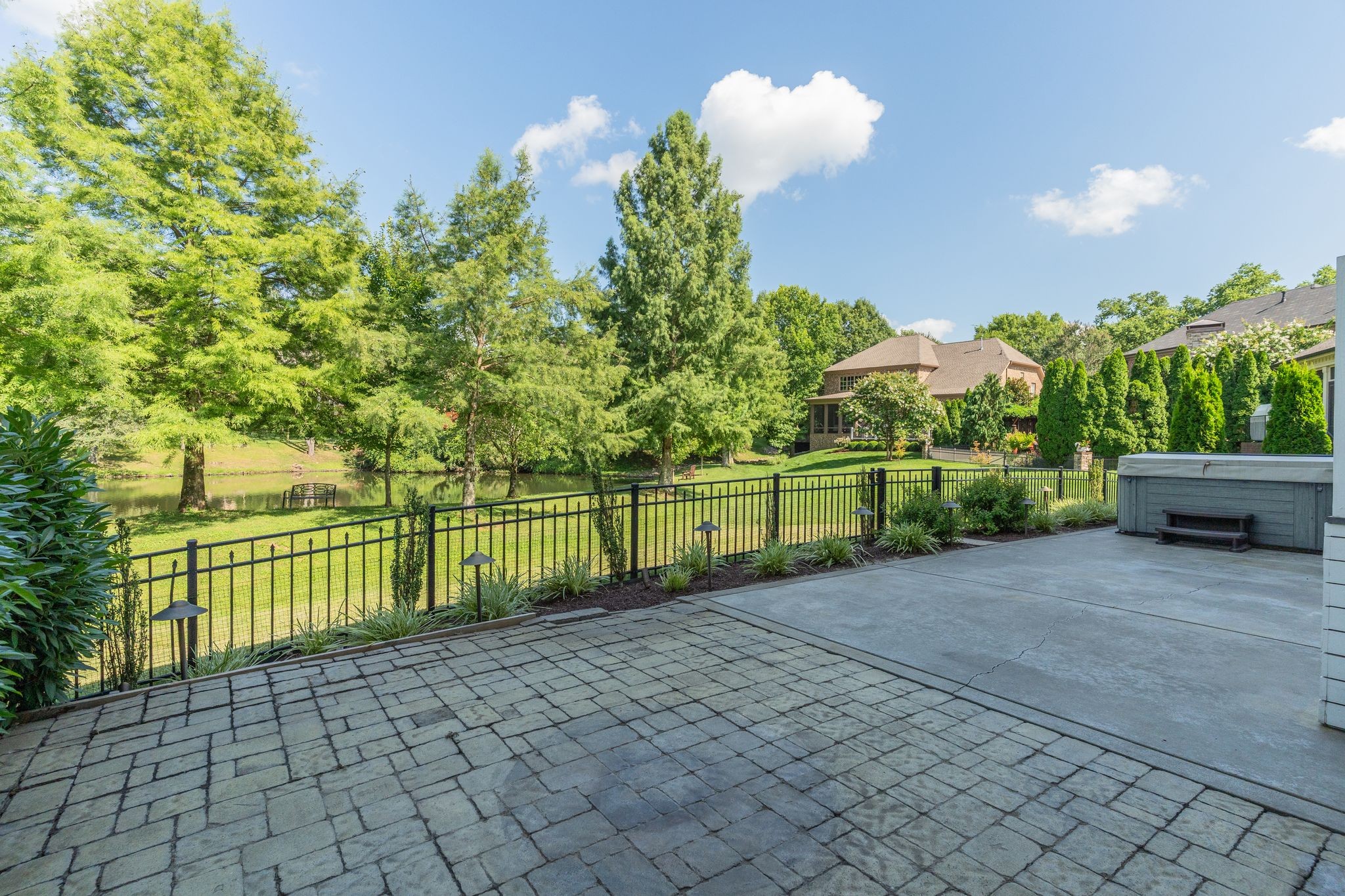 701 Springlake Dr