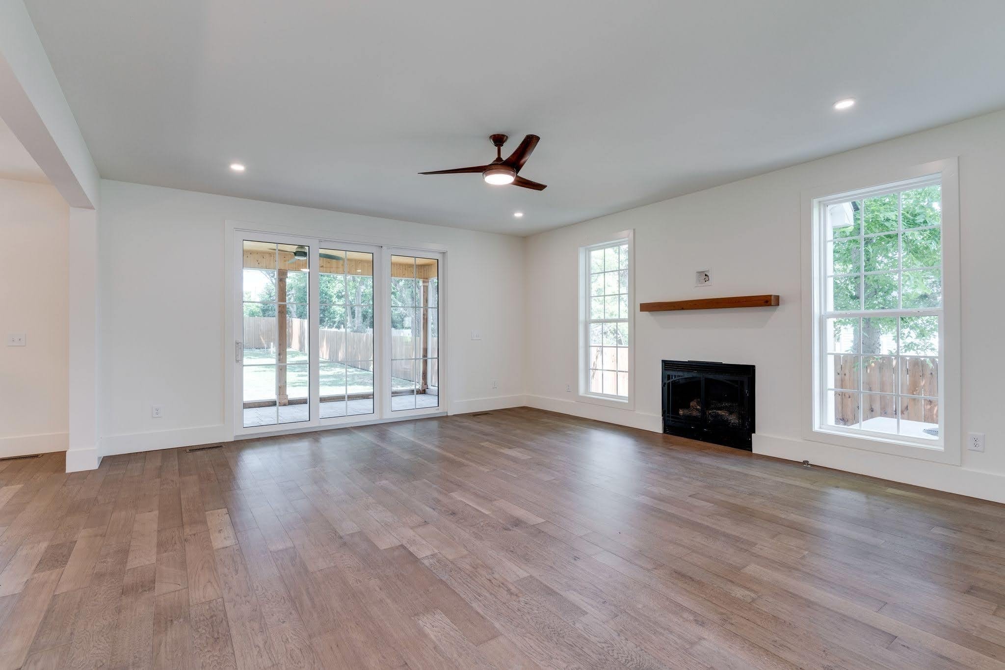 3011 Harlin Dr
