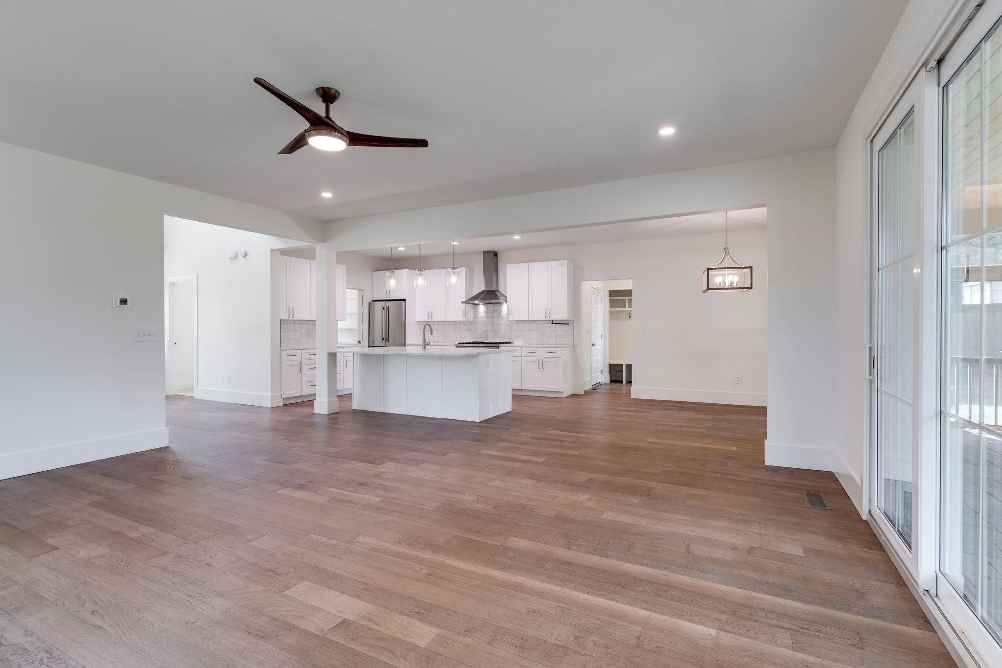 3011 Harlin Dr