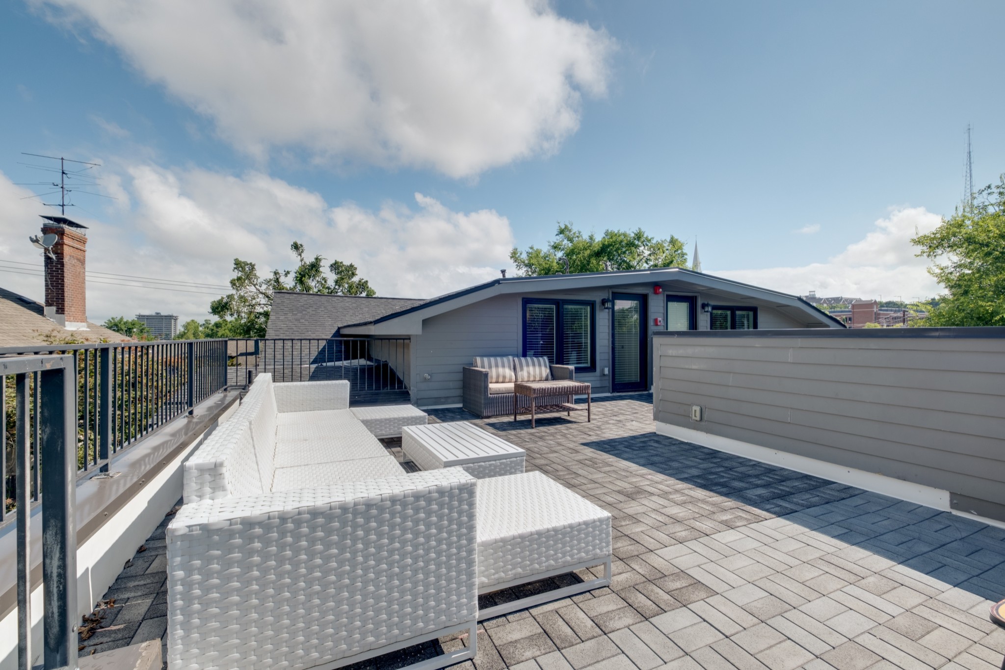 1707 Blair Blvd Unit: 202