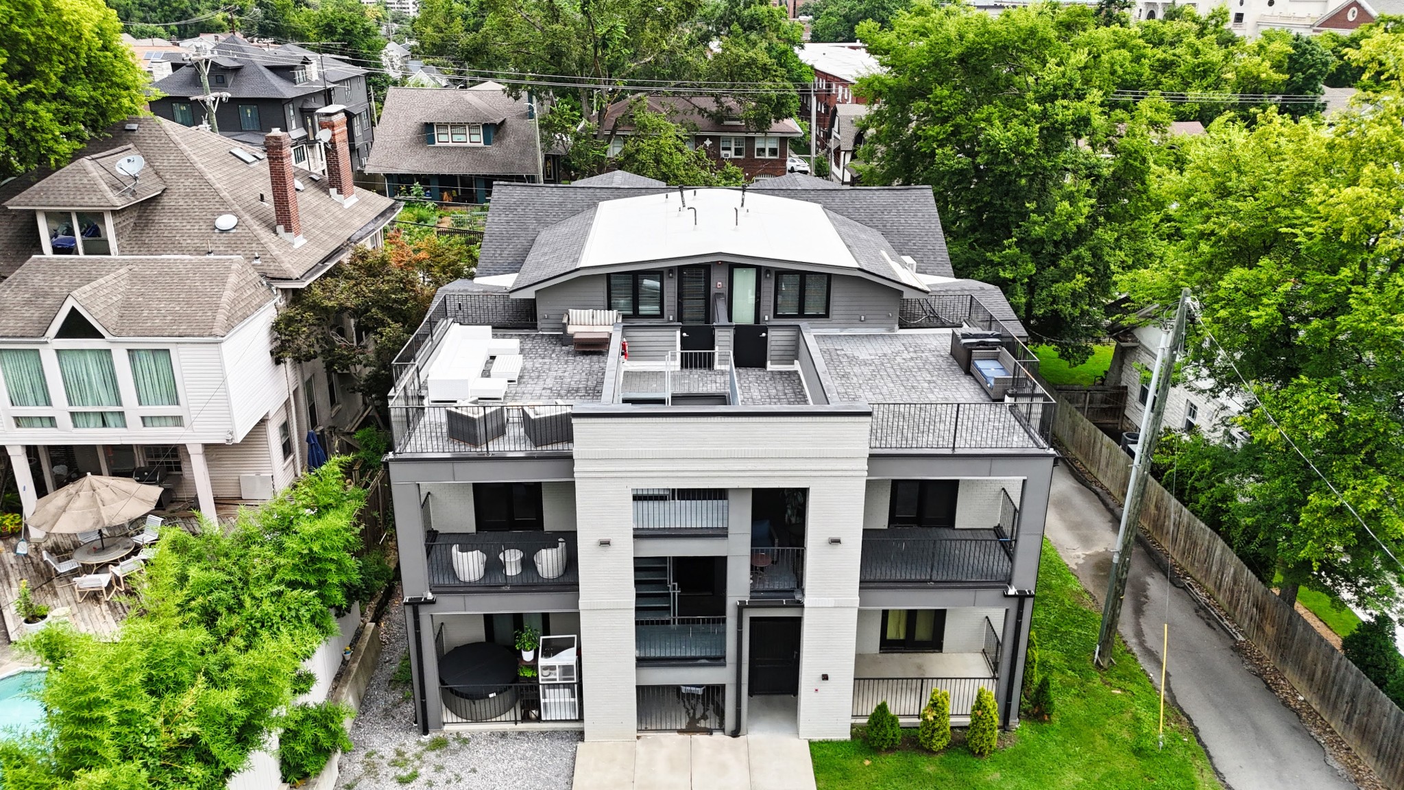 1707 Blair Blvd Unit: 202
