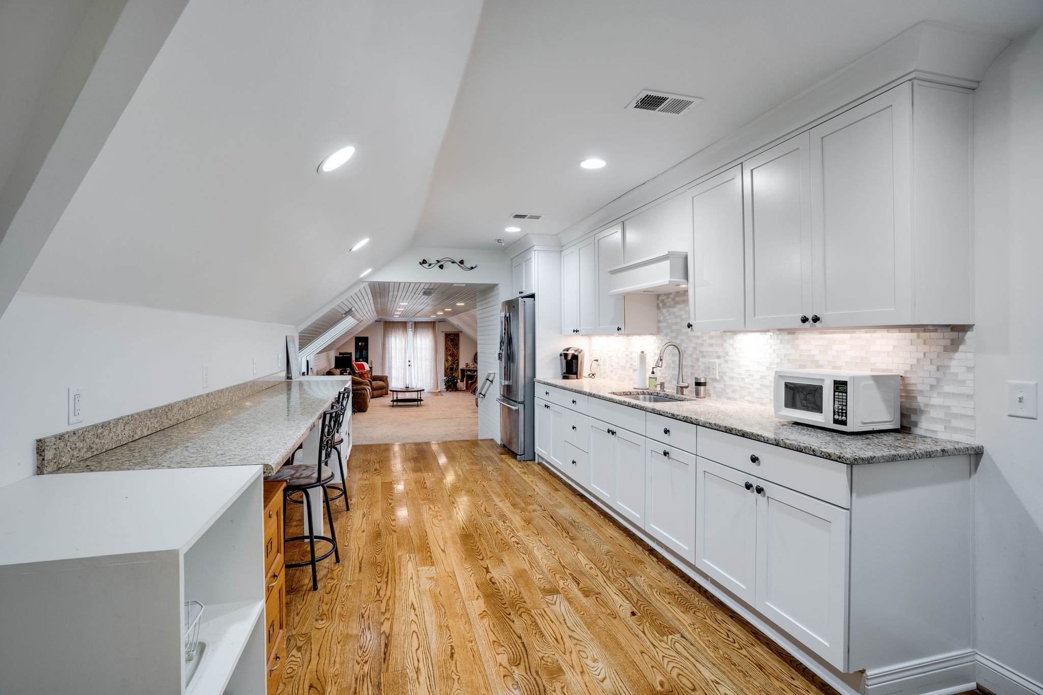 1924 Evergreen Rd