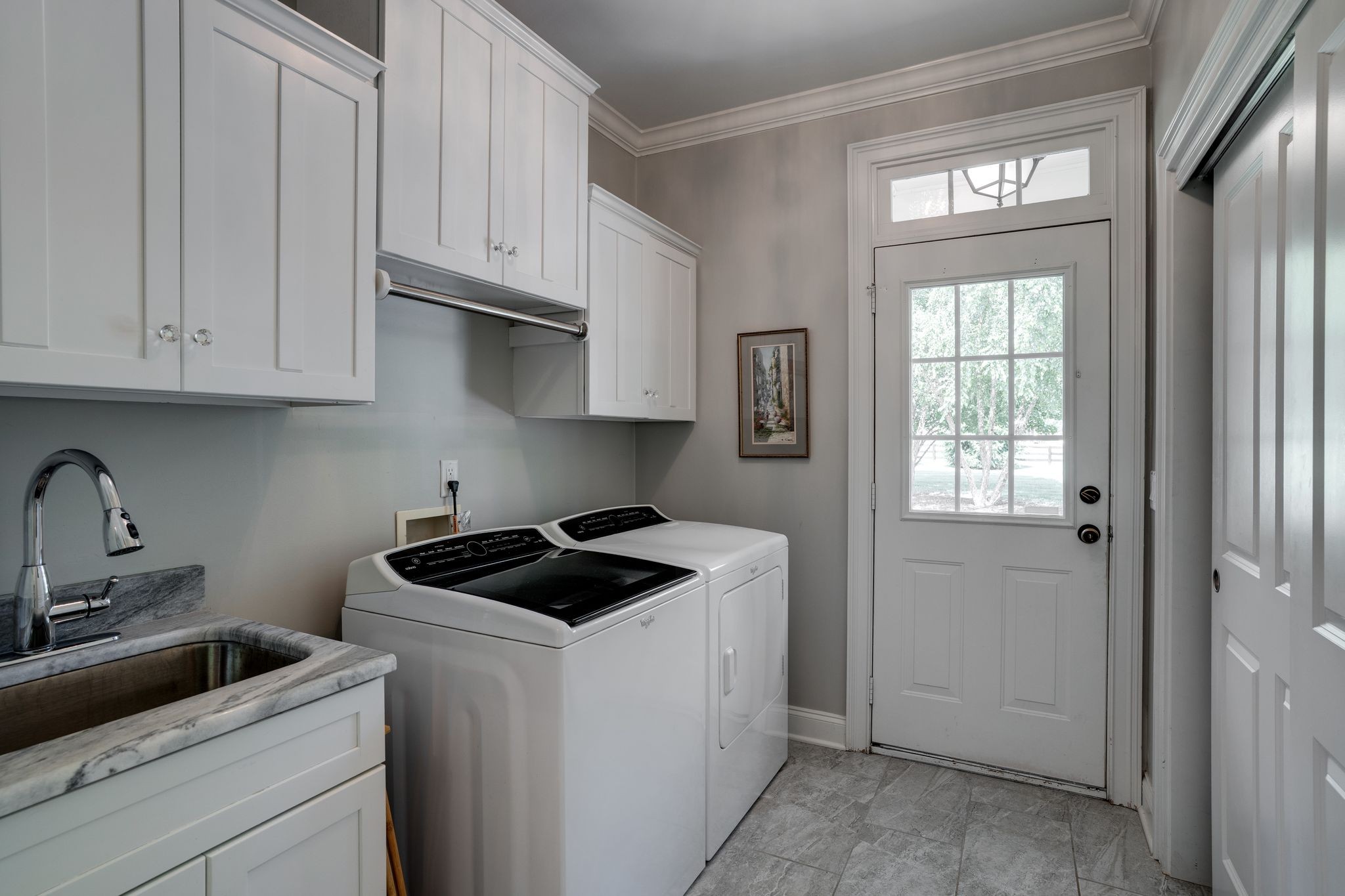 1924 Evergreen Rd