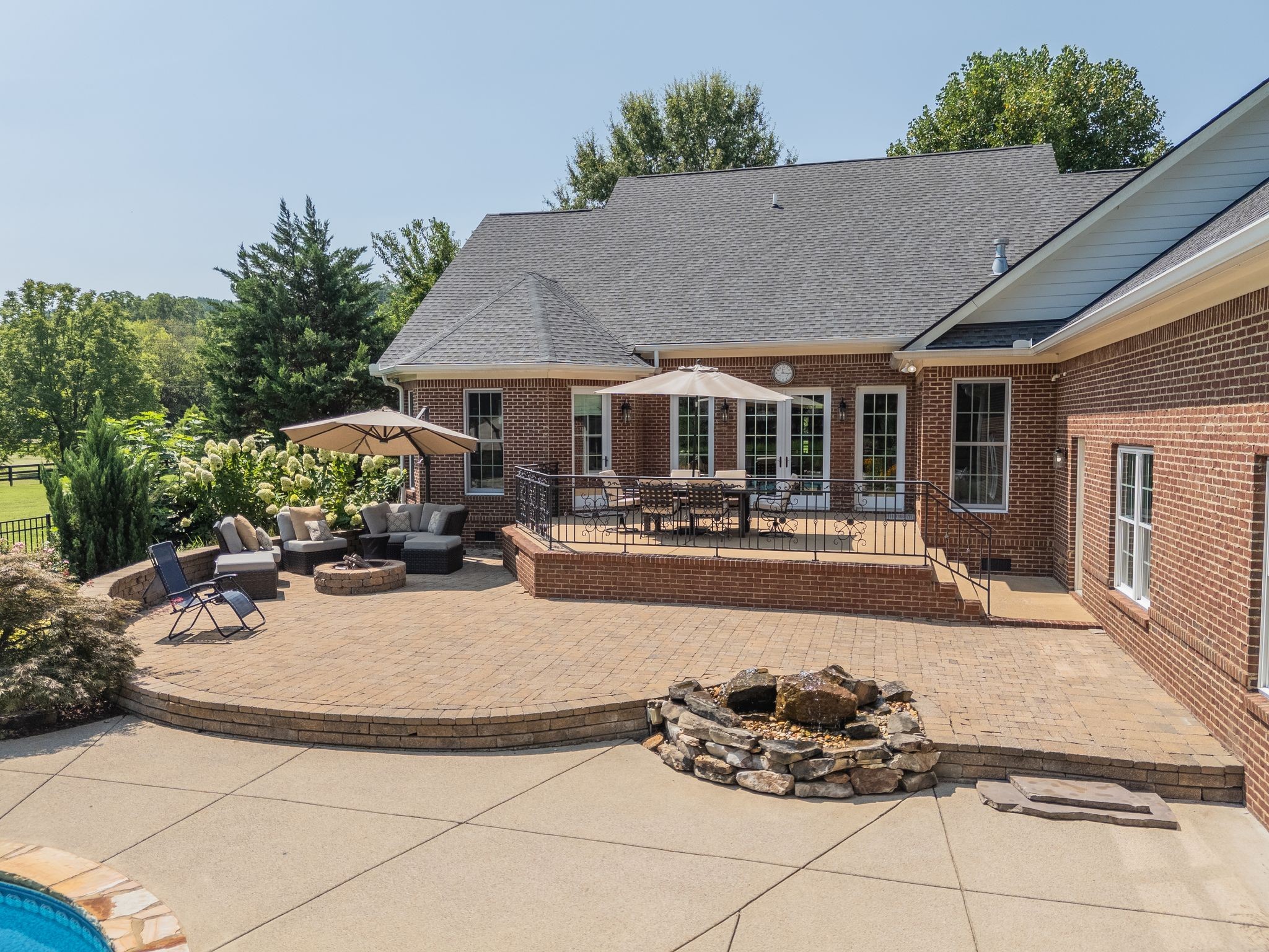 1924 Evergreen Rd