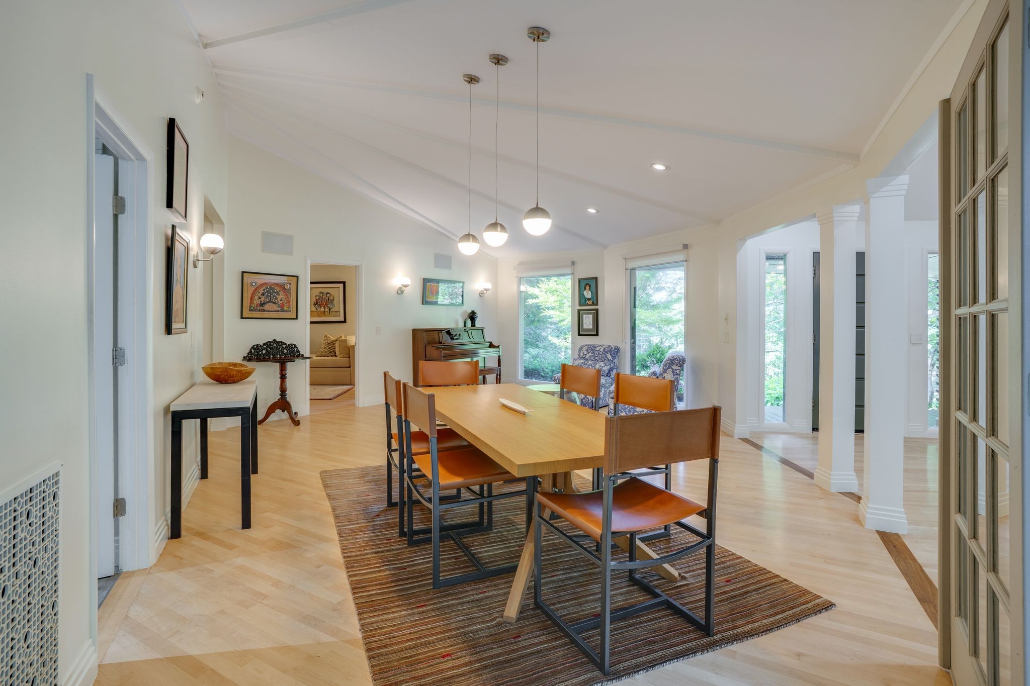 5856 Beauregard Dr