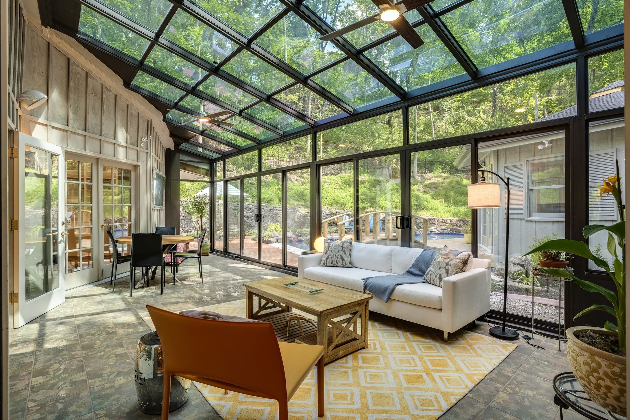 5856 Beauregard Dr