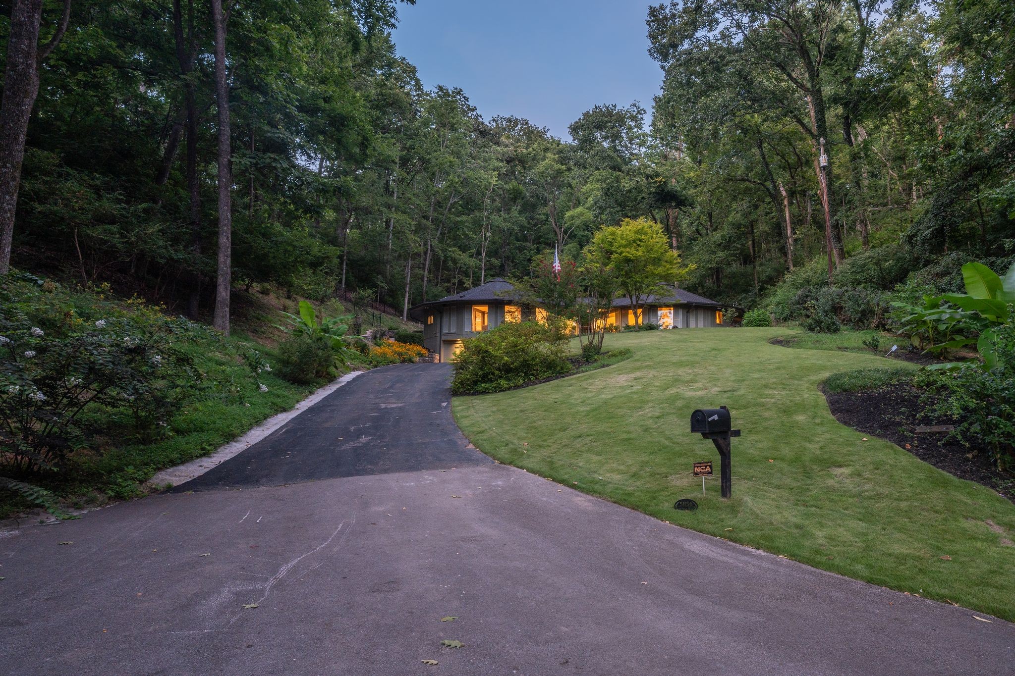 5856 Beauregard Dr