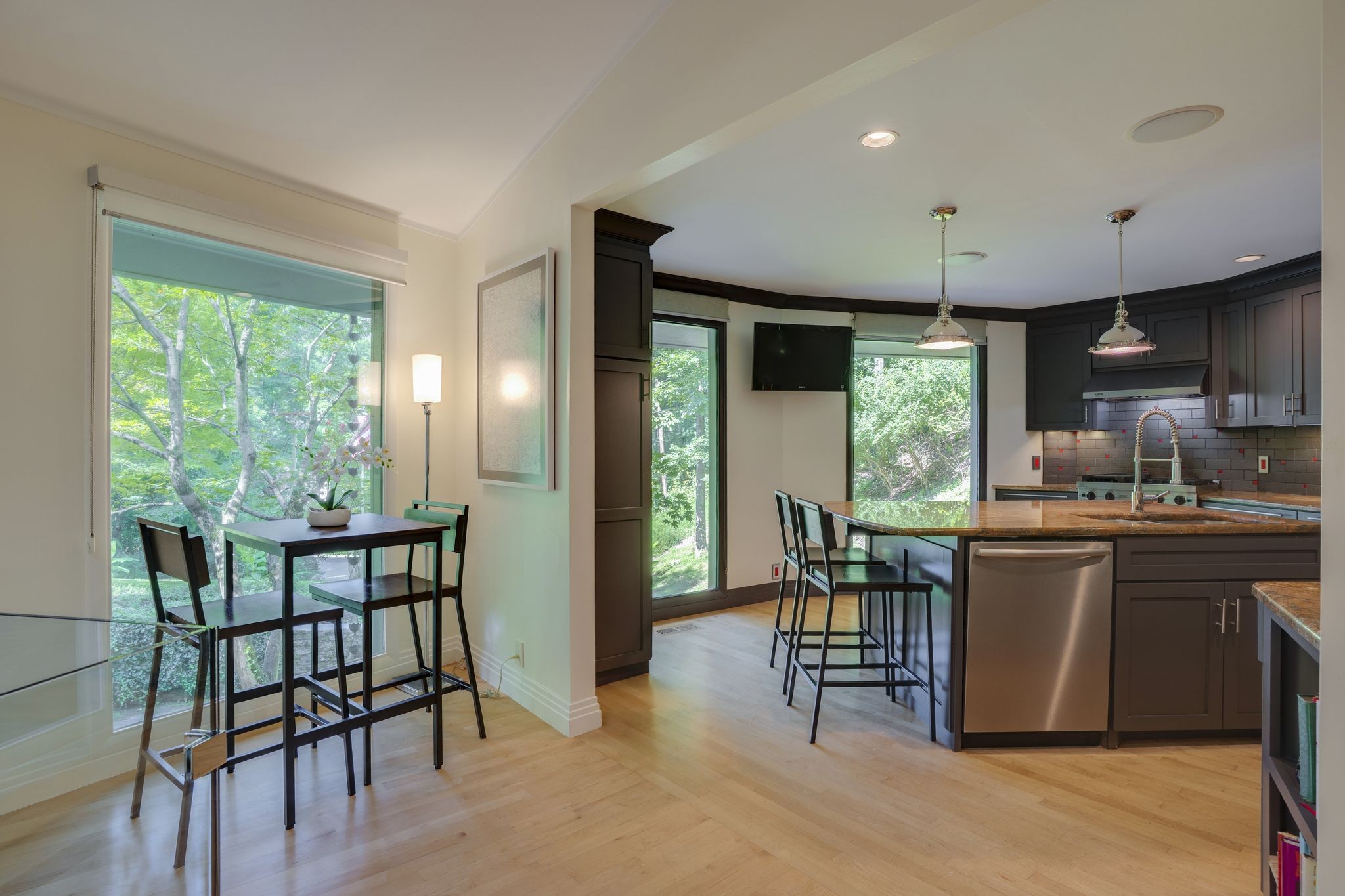 5856 Beauregard Dr